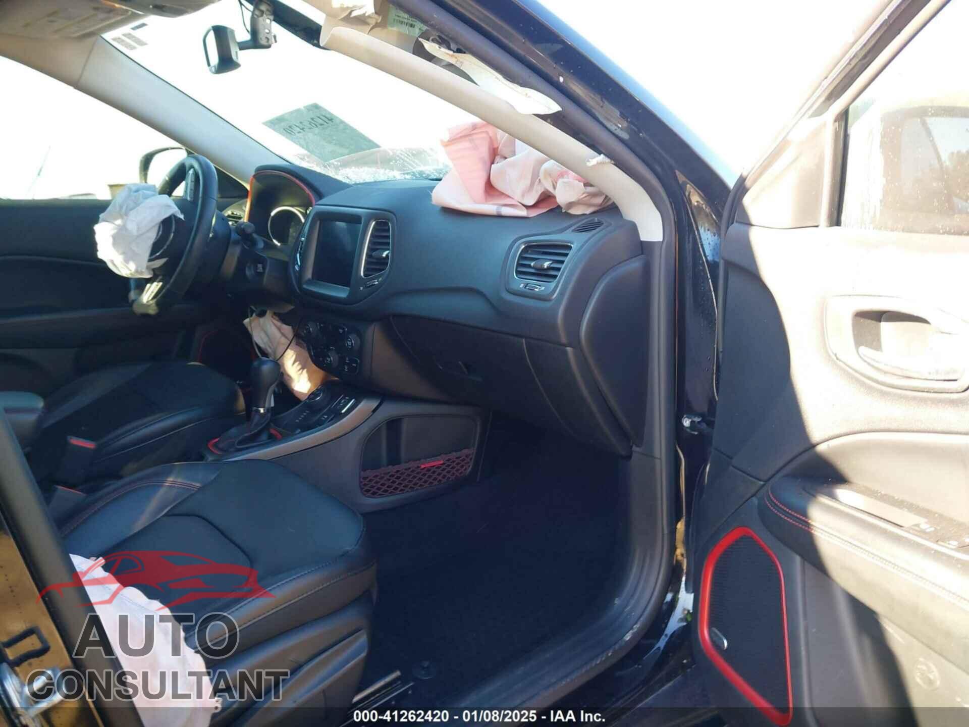 JEEP COMPASS 2020 - 3C4NJDDB2LT123005