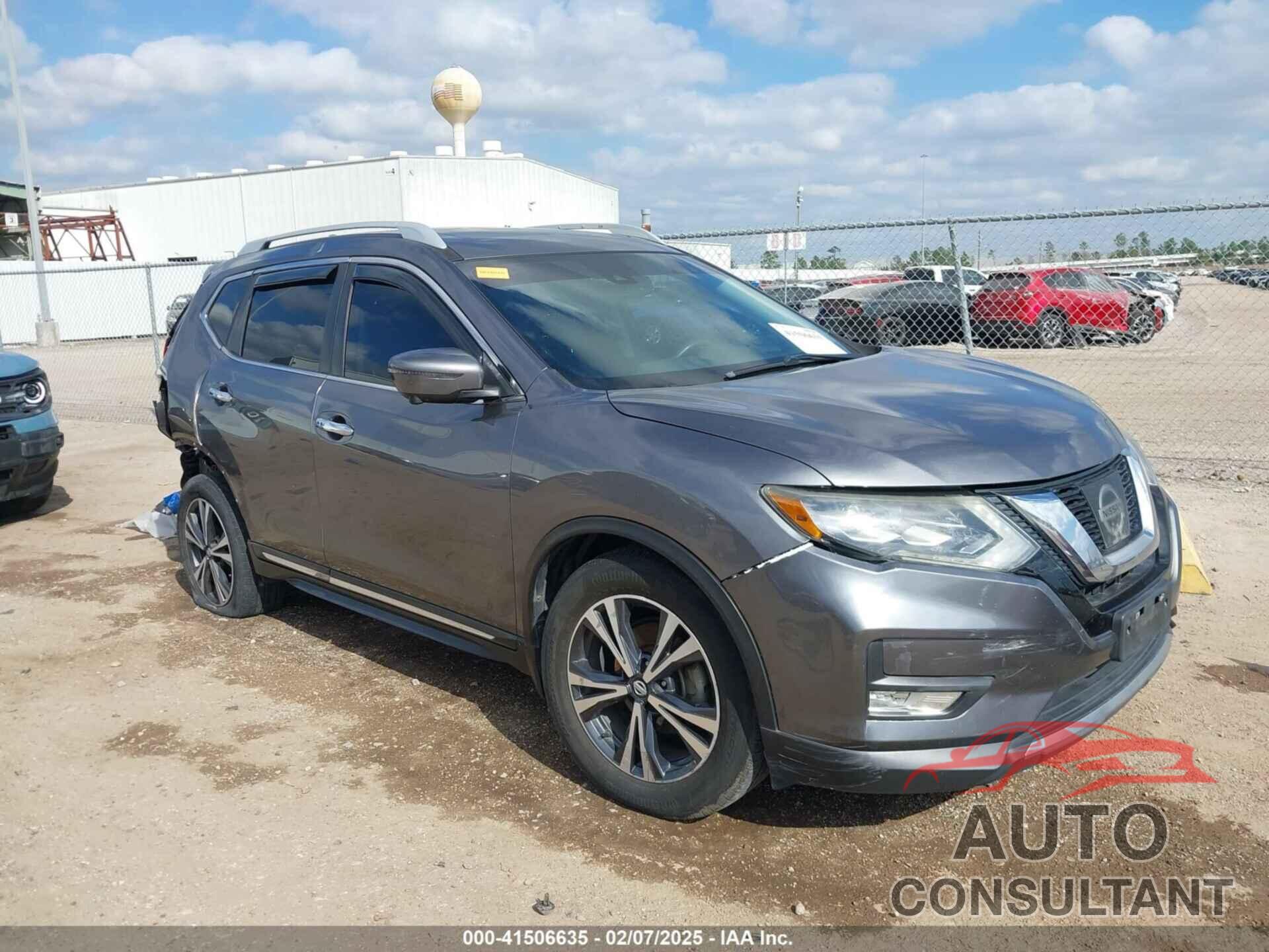 NISSAN ROGUE 2017 - 5N1AT2MT0HC881736