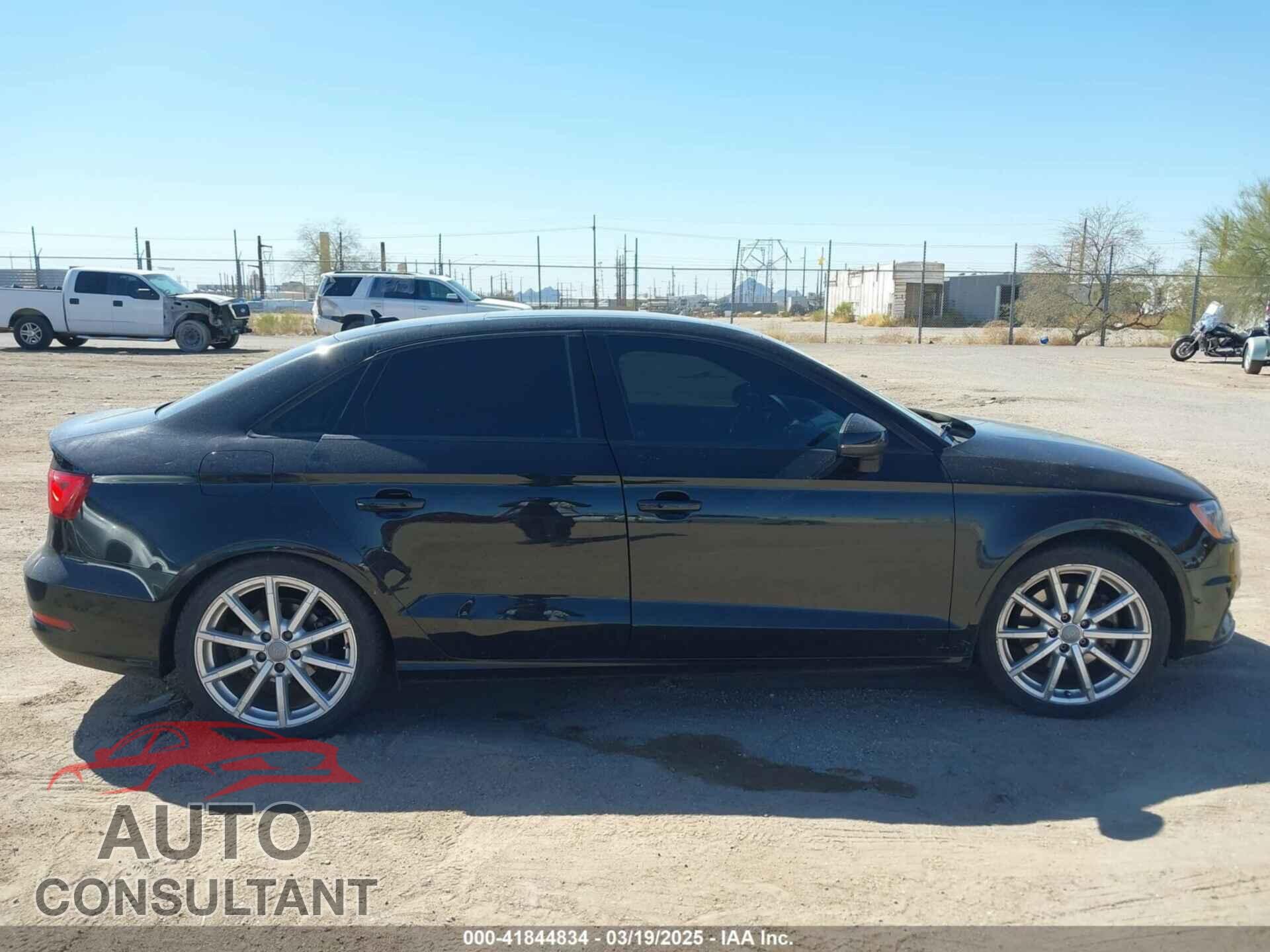 AUDI A3 2016 - WAUA7GFFXG1023341