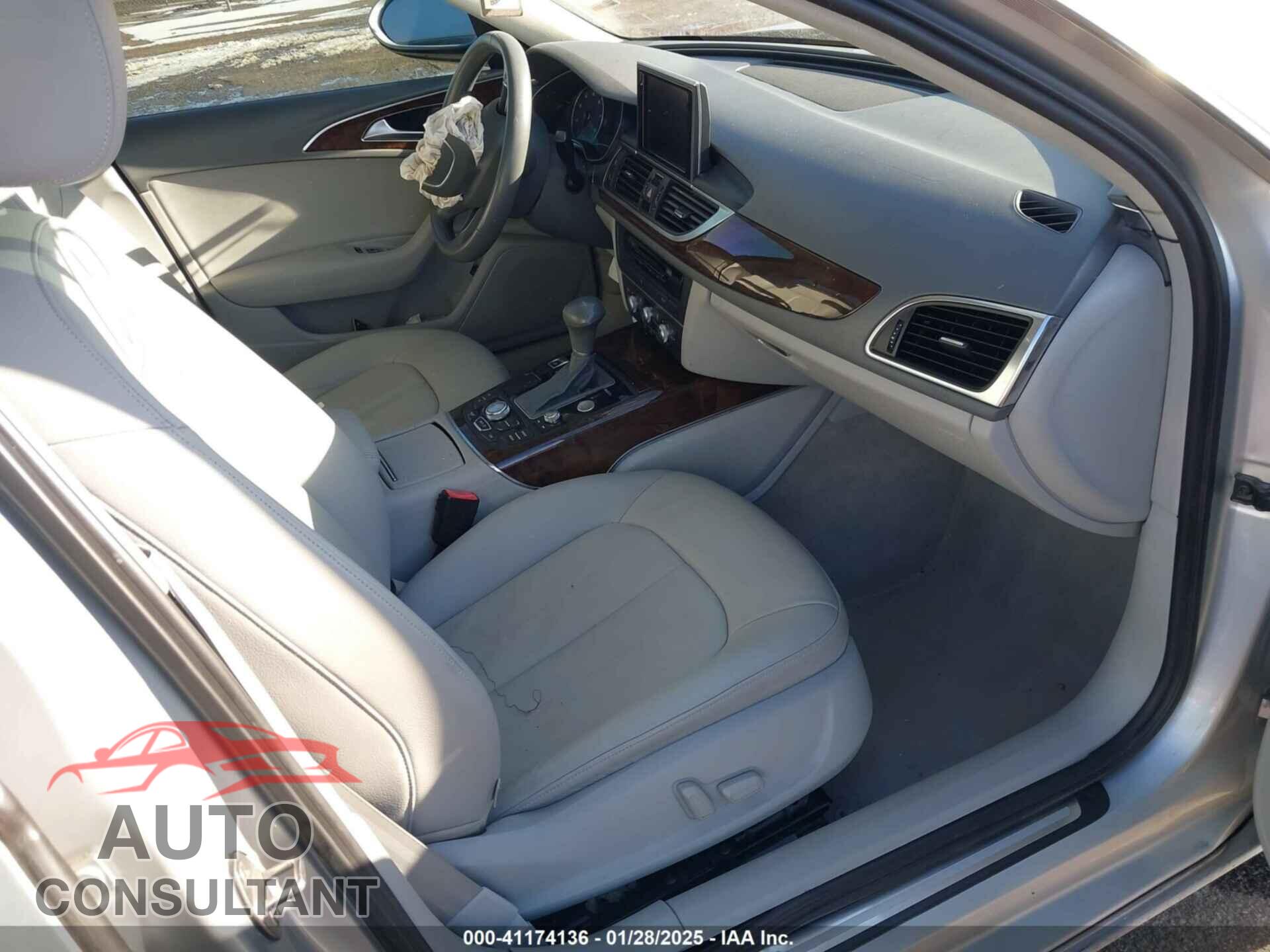 AUDI A6 2013 - WAUDFAFC4DN133695