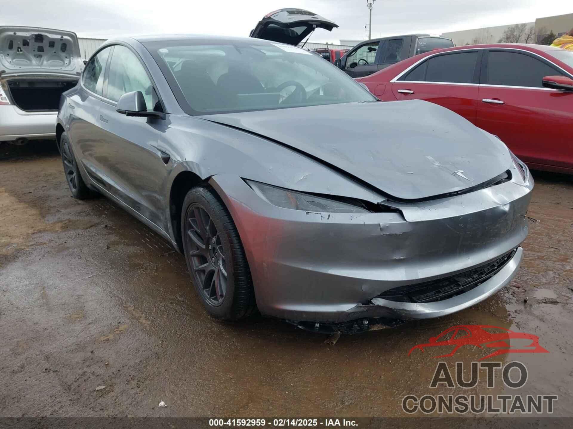 TESLA MODEL 3 2024 - 5YJ3E1EAXRF863487