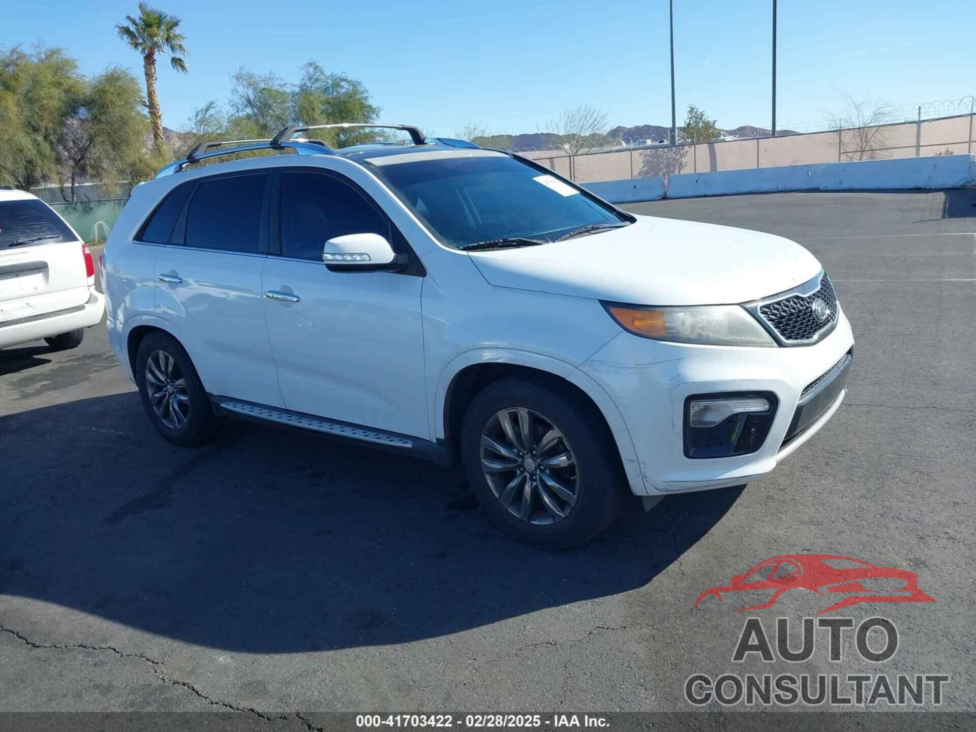 KIA SORENTO 2012 - 5XYKW4A21CG300577