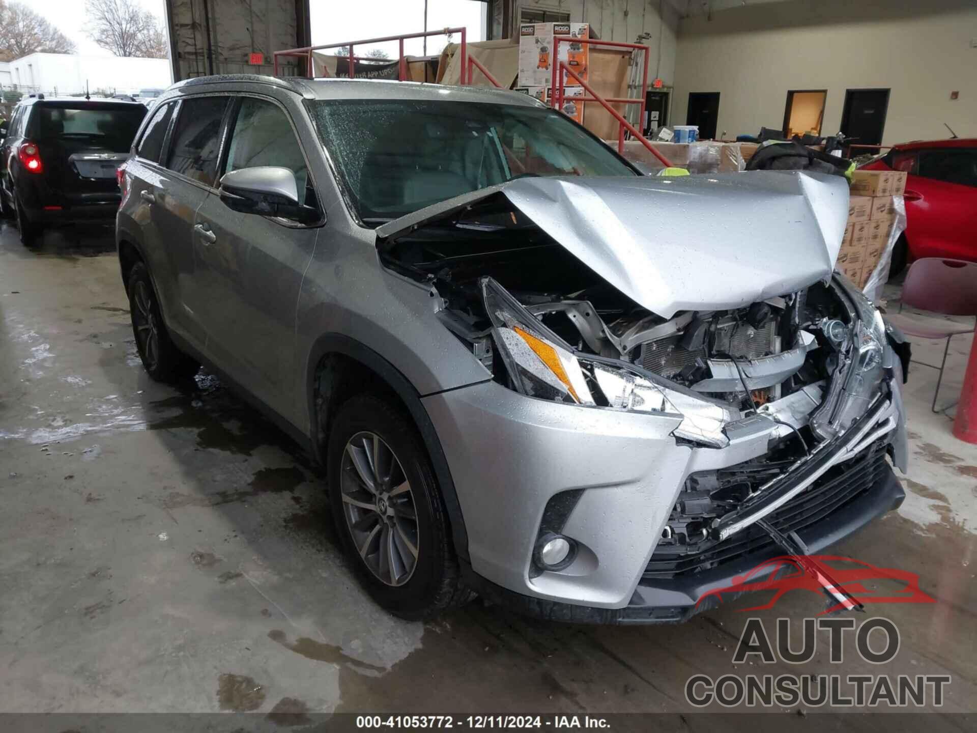 TOYOTA HIGHLANDER 2019 - 5TDKZRFH8KS339489