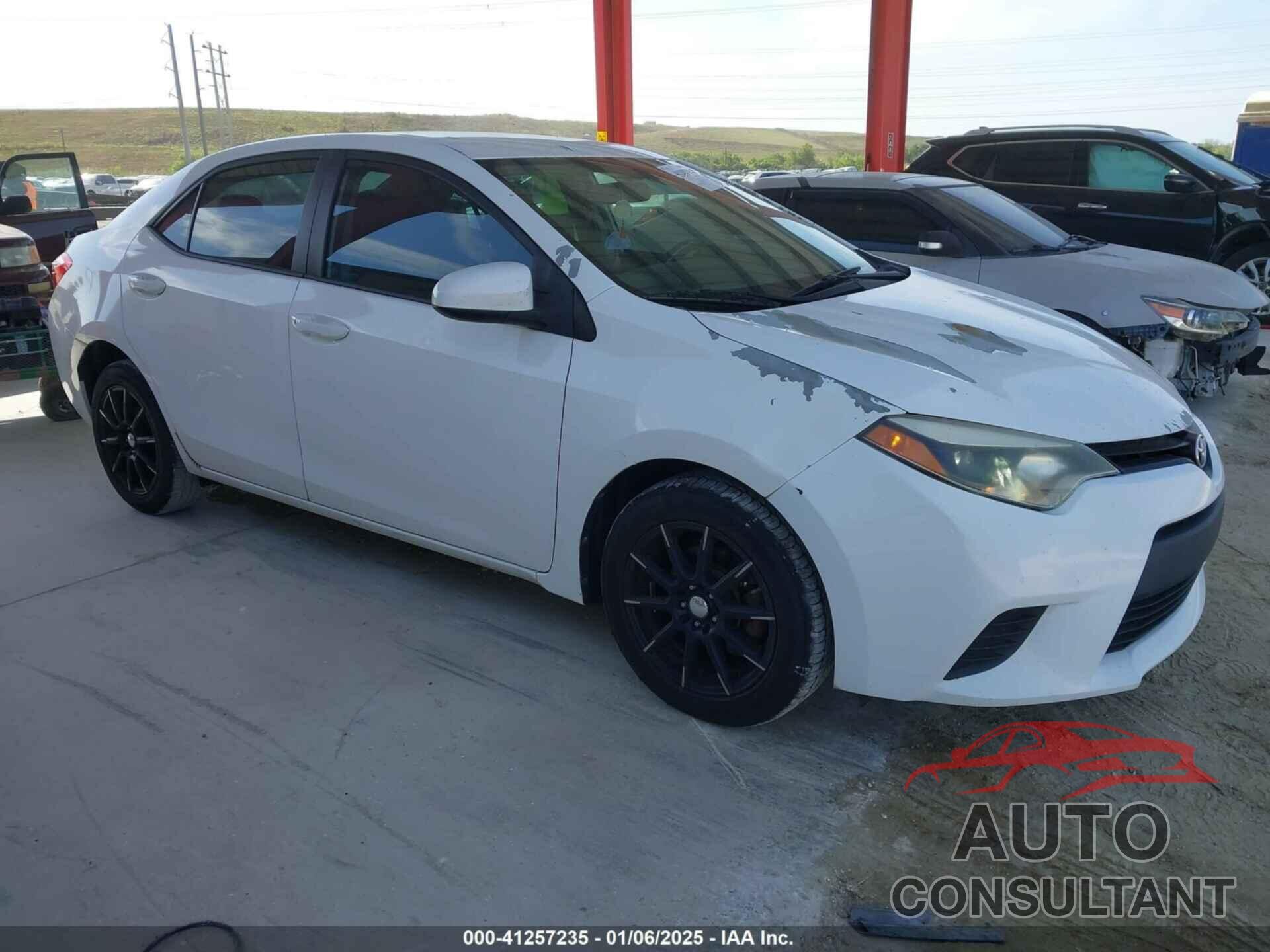 TOYOTA COROLLA 2015 - 5YFBURHE8FP336947