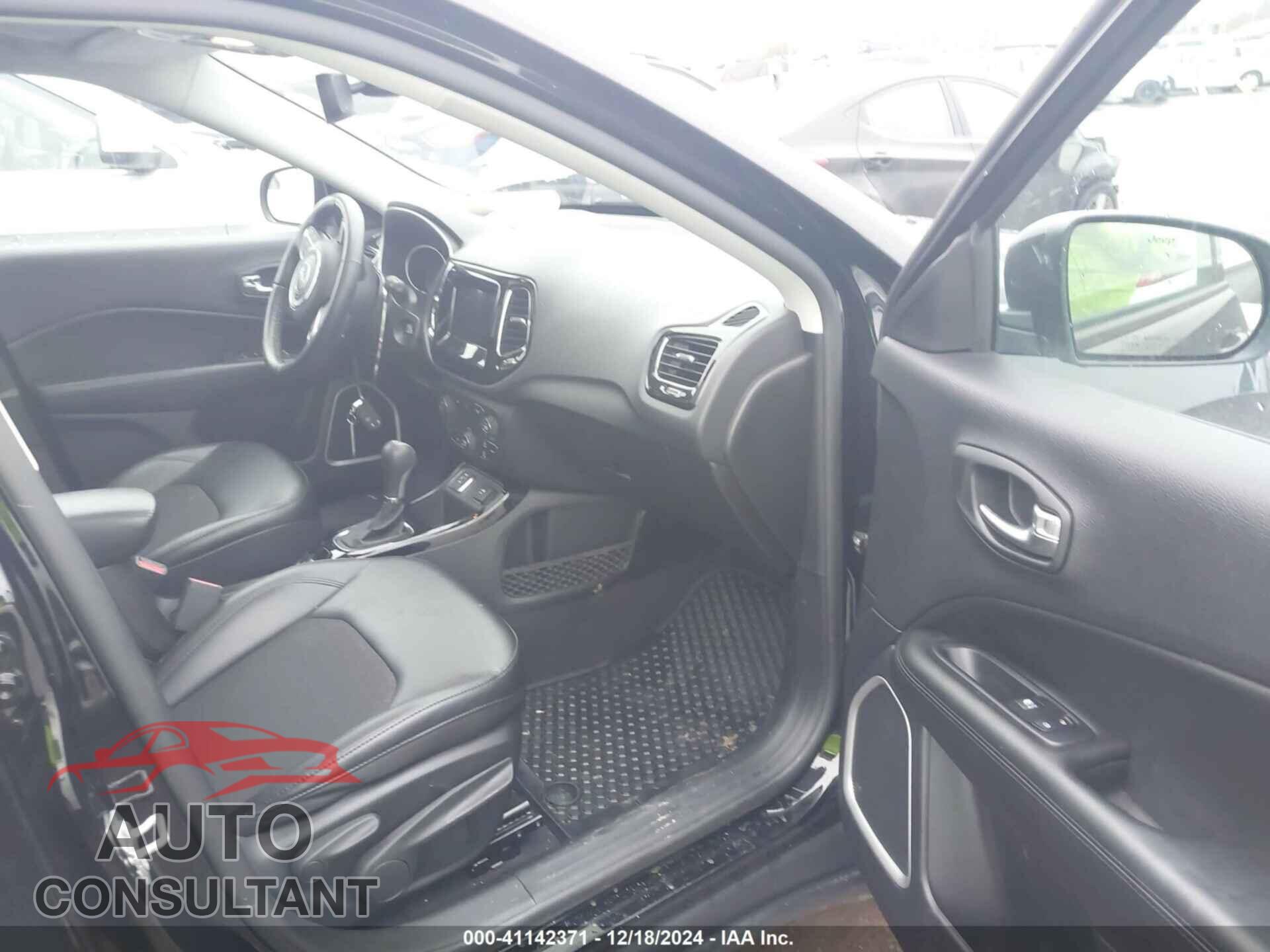 JEEP COMPASS 2020 - 3C4NJCBB2LT158947
