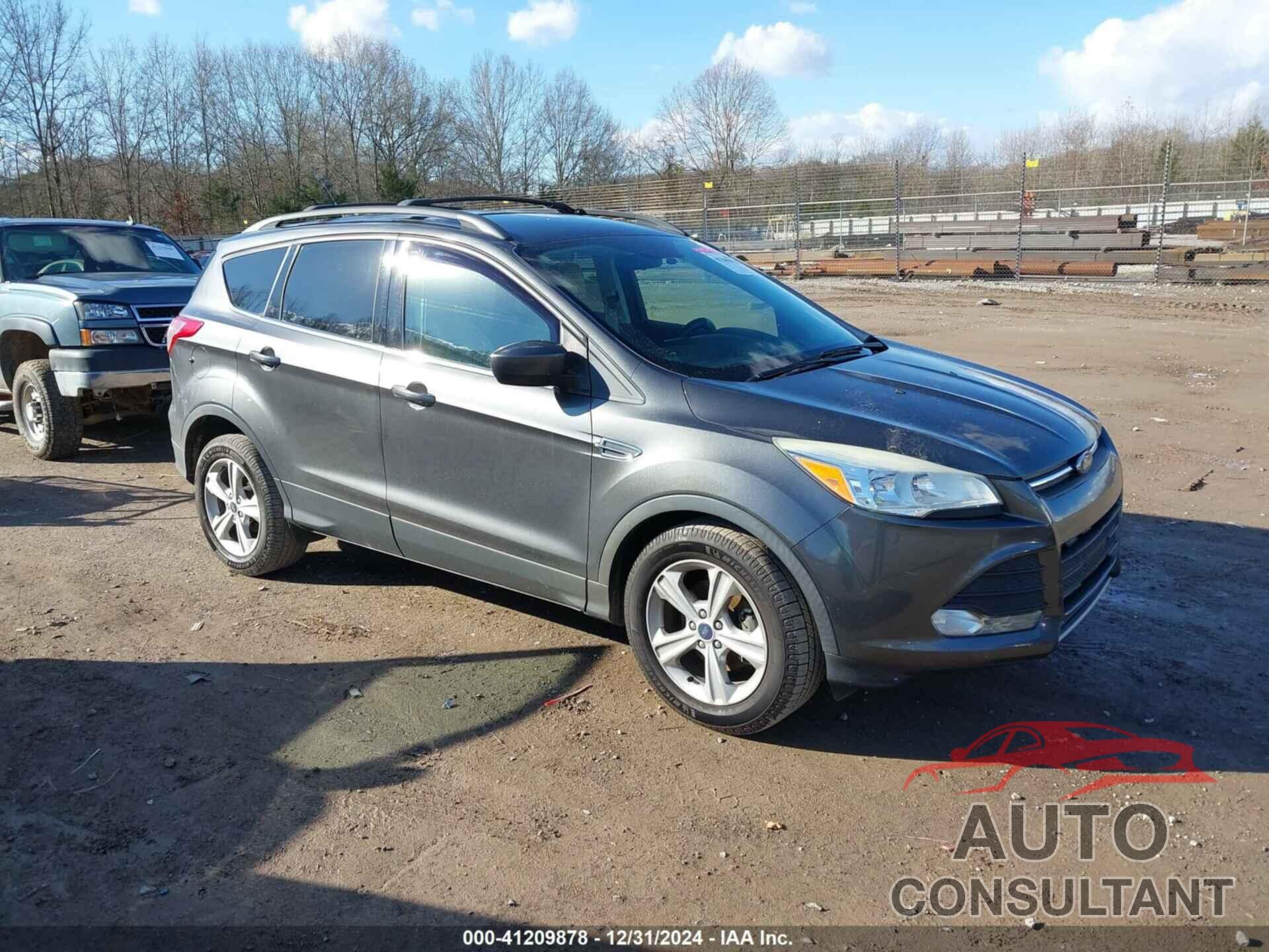 FORD ESCAPE 2015 - 1FMCU0GX3FUC73922