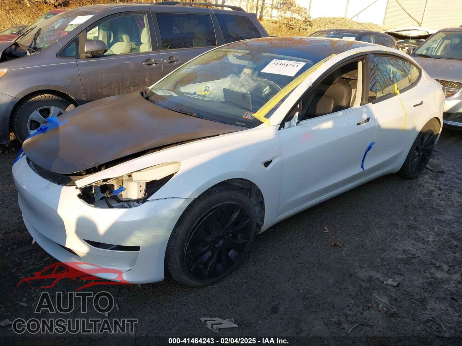 TESLA MODEL 3 2023 - 5YJ3E1EAXPF584537