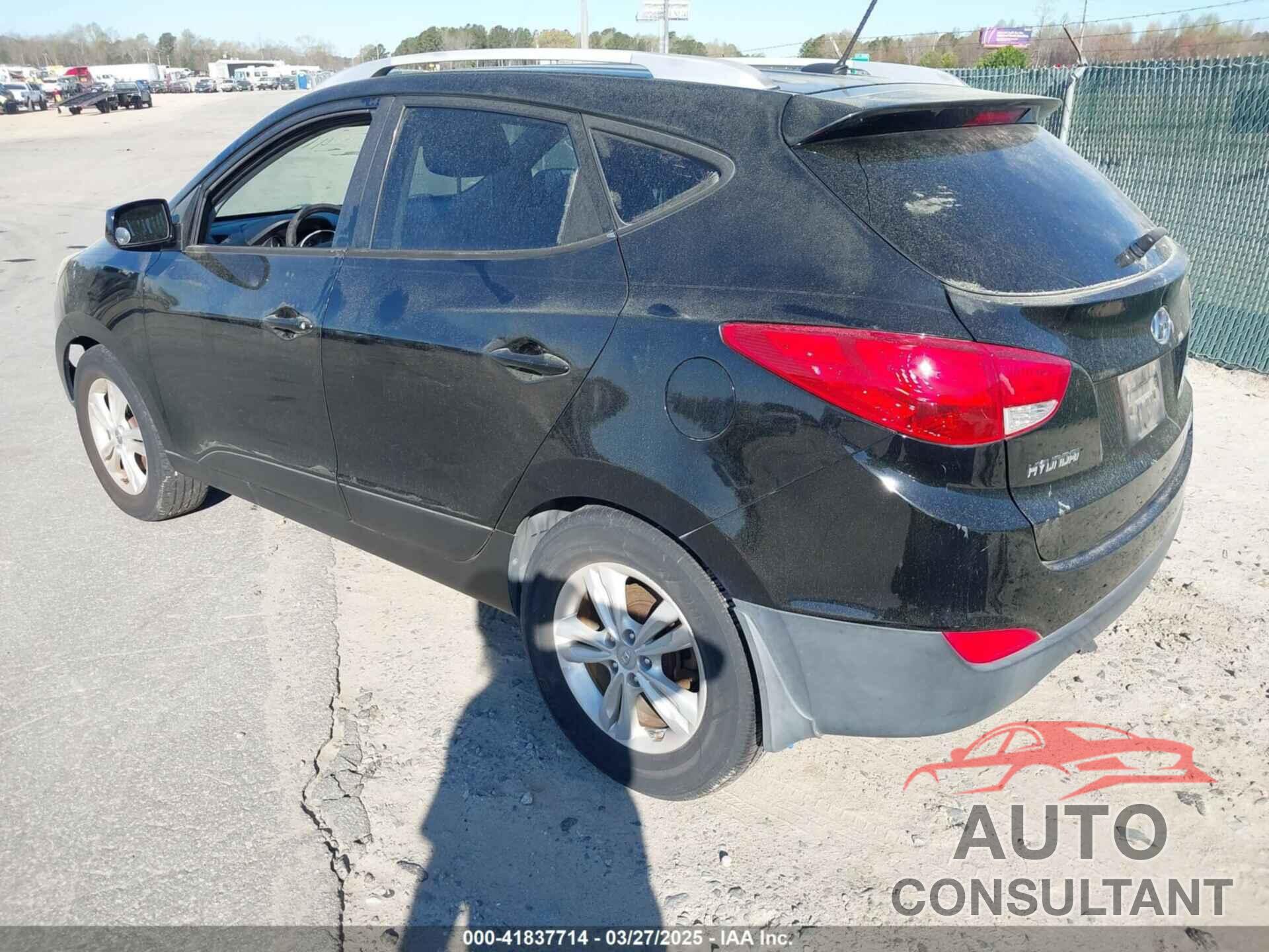 HYUNDAI TUCSON 2011 - KM8JUCAC2BU226356