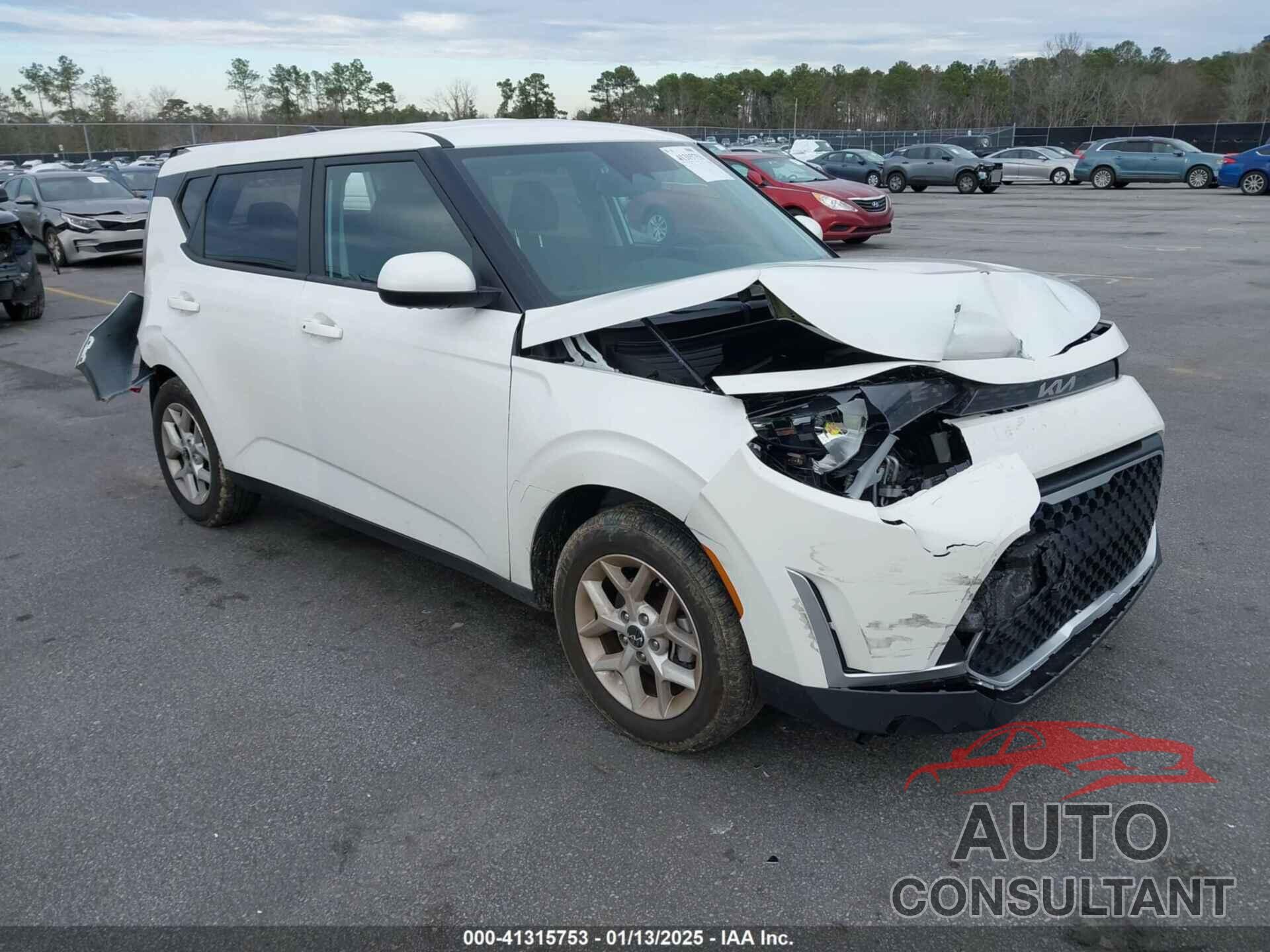 KIA SOUL 2024 - KNDJ23AU3R7239046