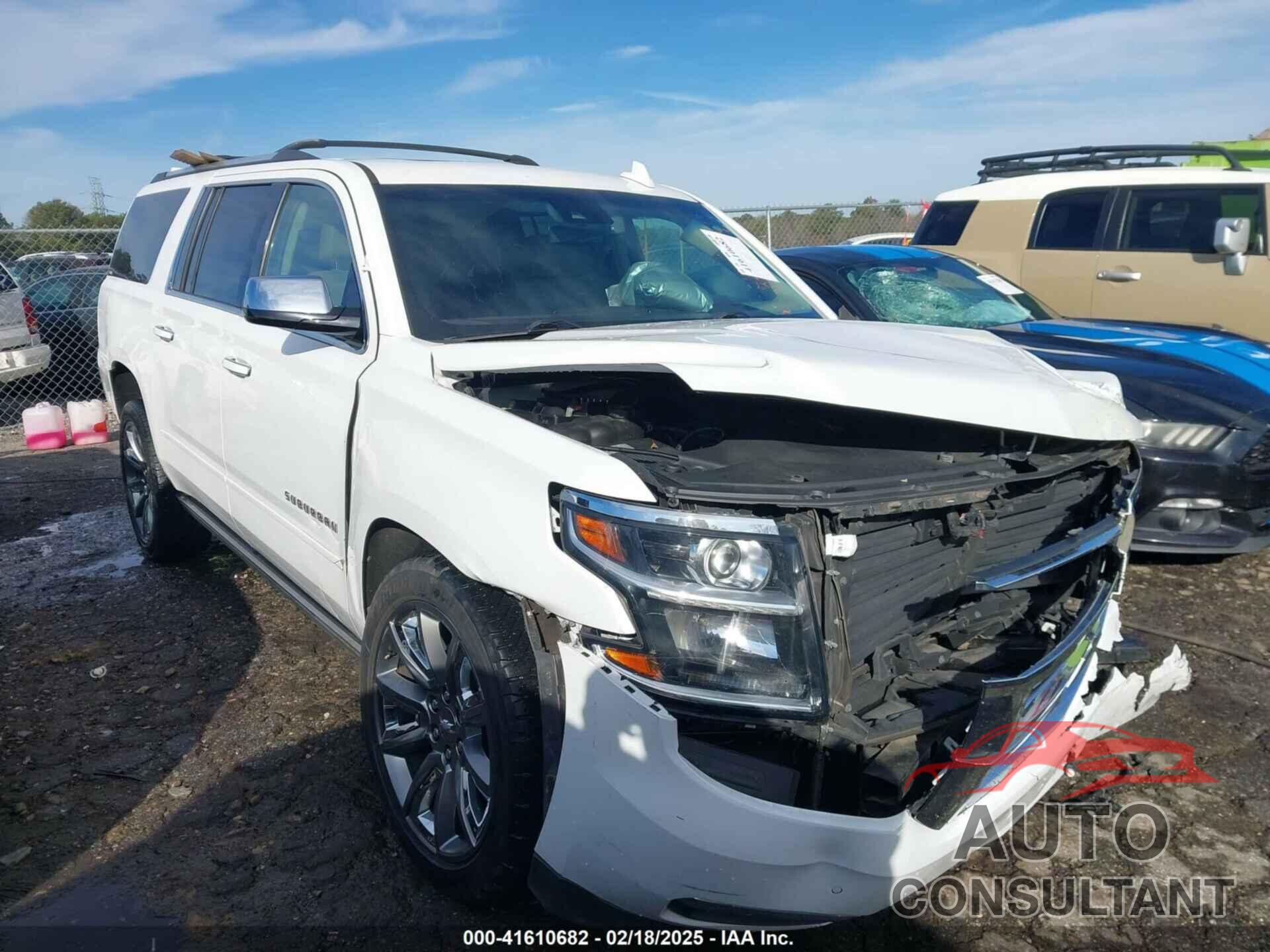 CHEVROLET SUBURBAN 2017 - 1GNSKJKC9HR117378