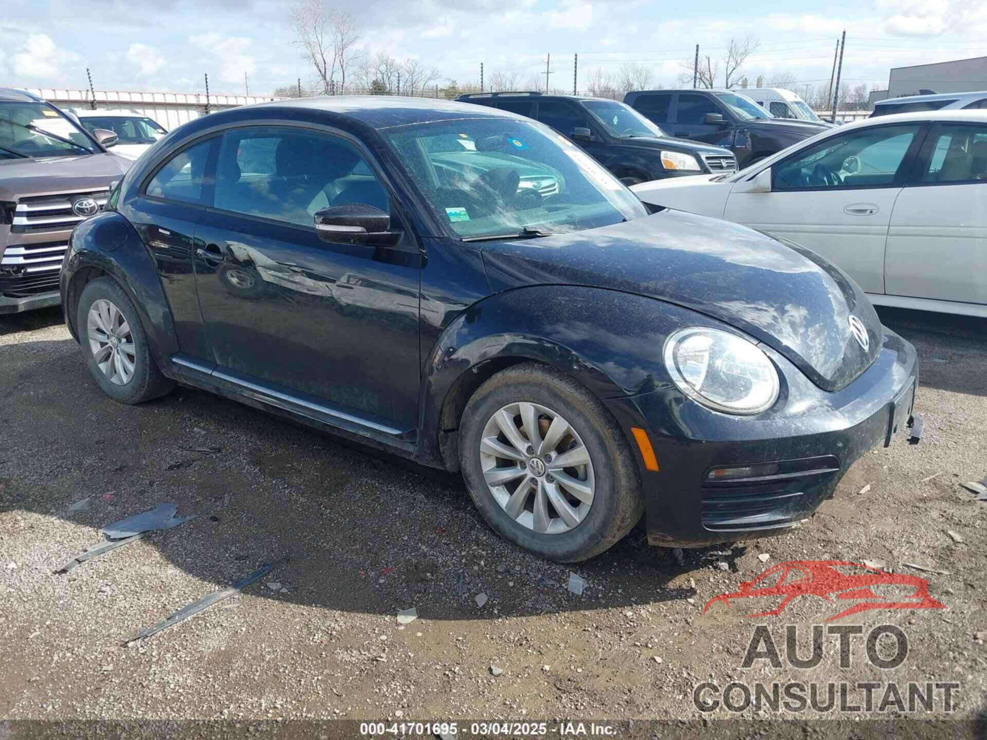 VOLKSWAGEN BEETLE 2019 - 3VWFD7ATXKM709046