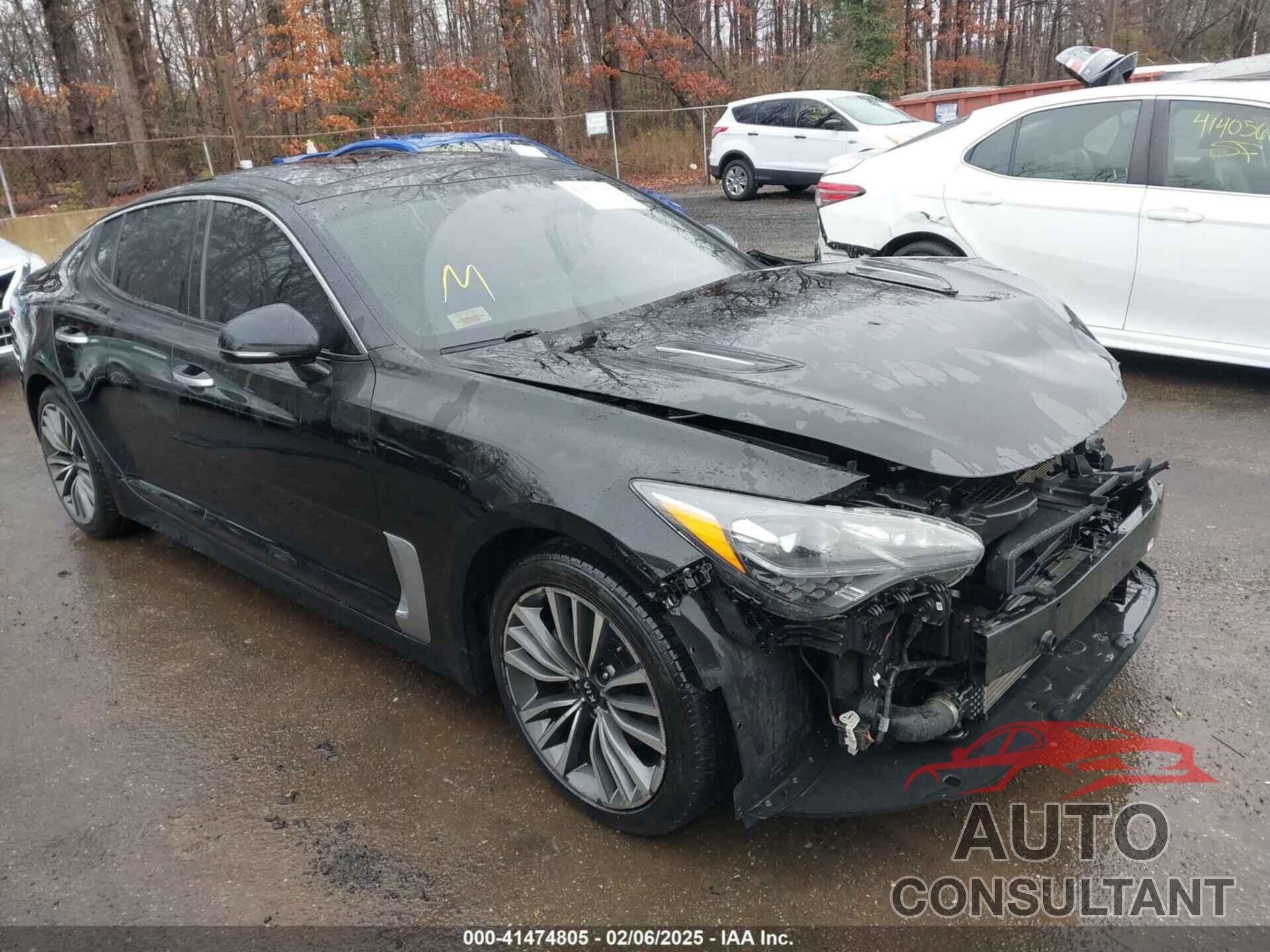 KIA STINGER 2018 - KNAE25LA8J6017660