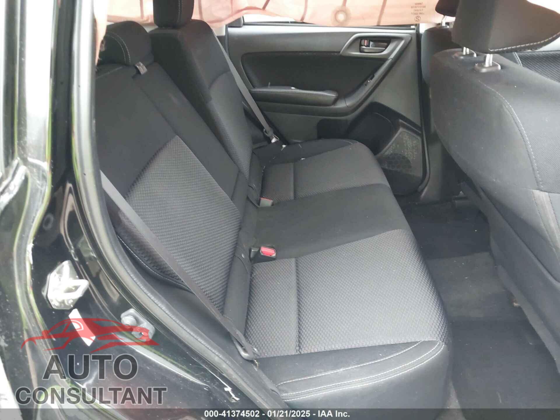 SUBARU FORESTER 2017 - JF2SJAEC4HH474871