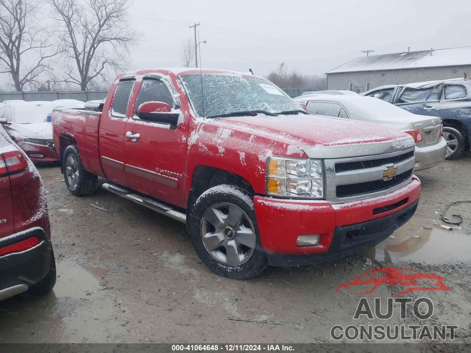 CHEVROLET SILVERADO 1500 2009 - 1GCEK39049Z141618