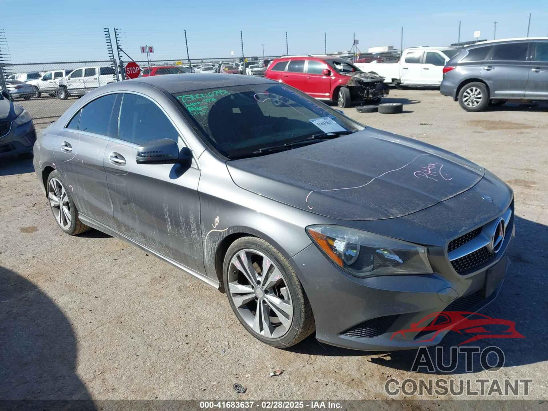 MERCEDES-BENZ CLA 250 2015 - WDDSJ4EB1FN231613