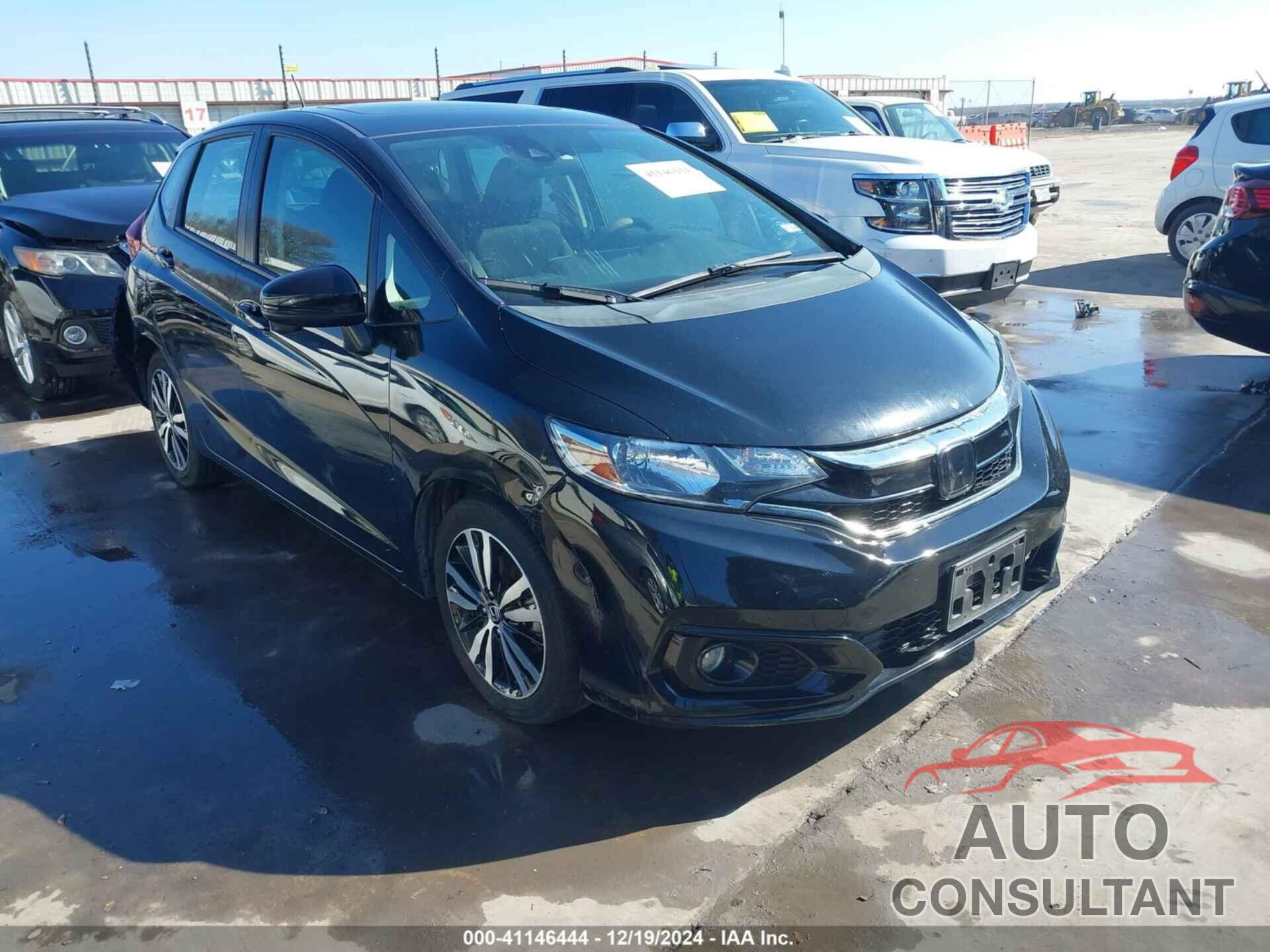 HONDA FIT 2018 - 3HGGK5H82JM716933