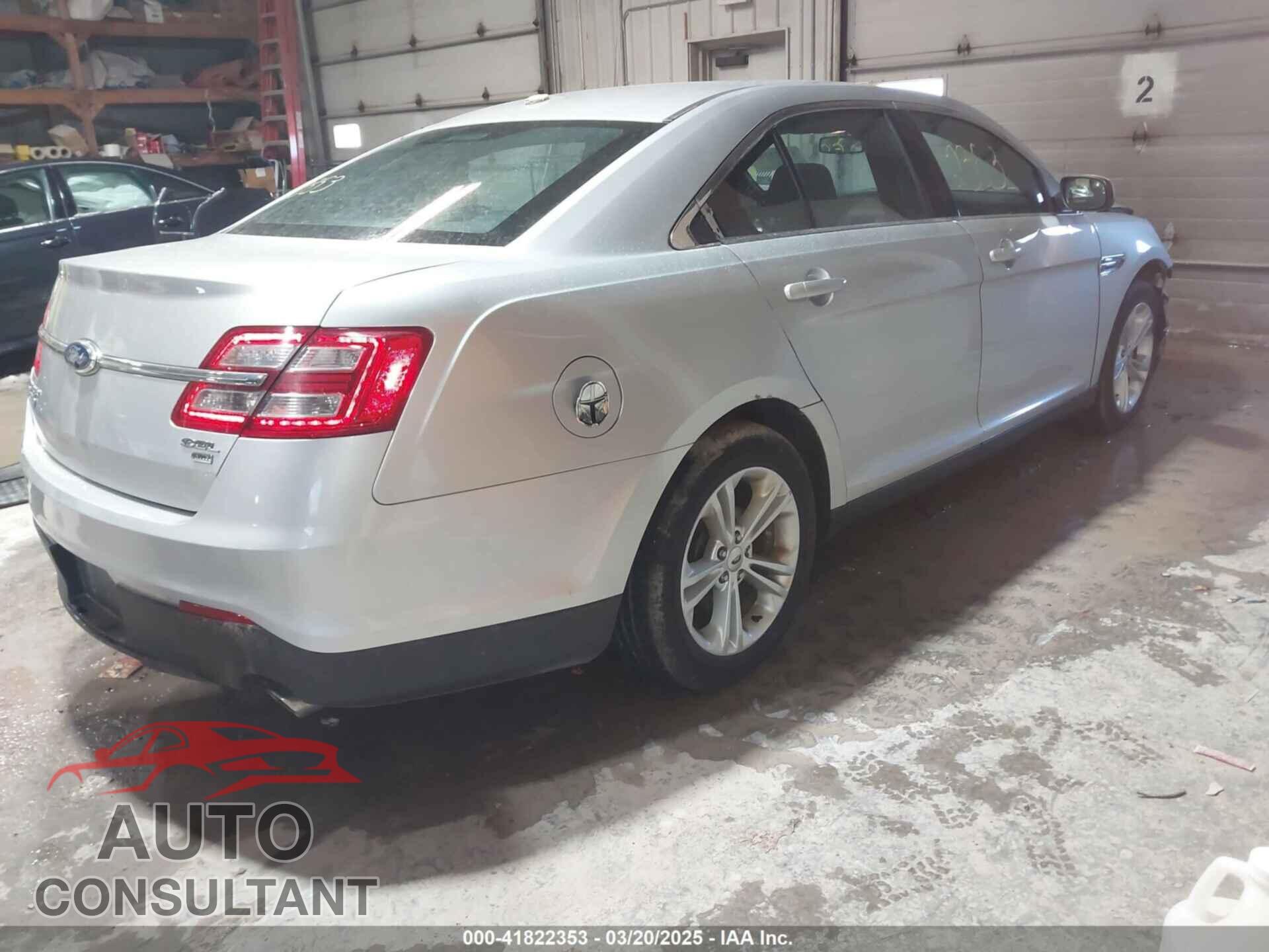 FORD TAURUS 2014 - 1FAHP2H88EG116023