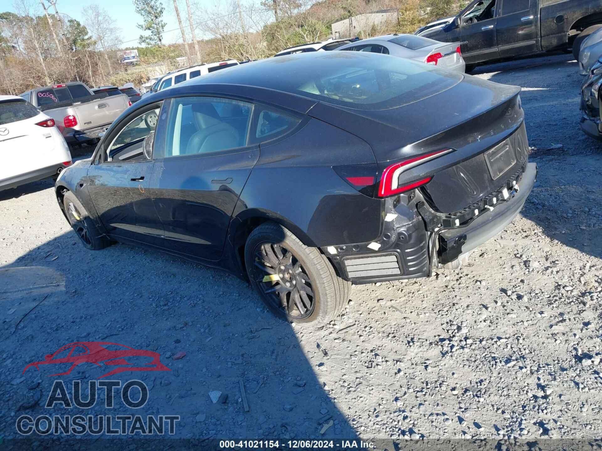 TESLA MODEL 3 2024 - 5YJ3E1EA9RF741395
