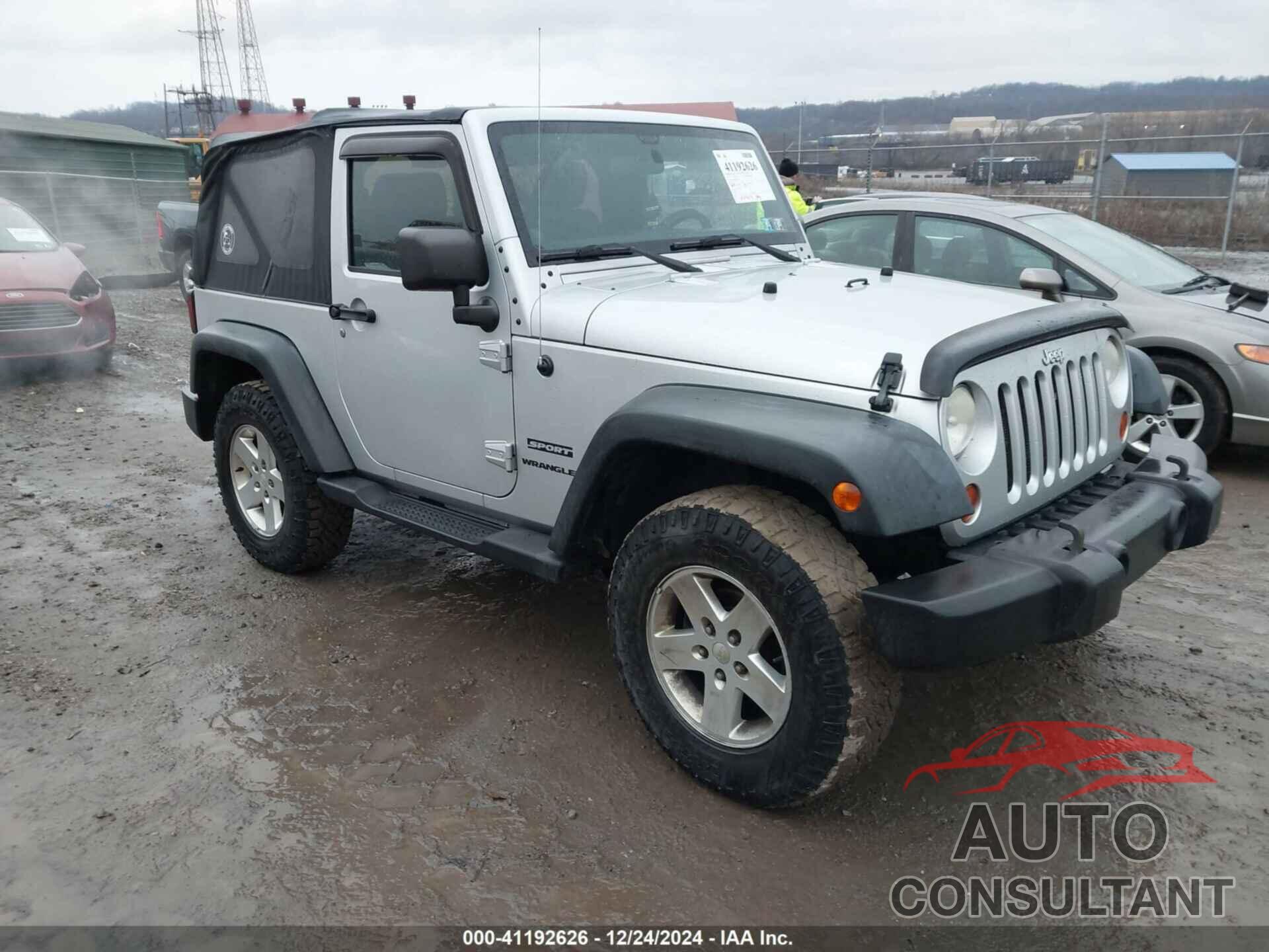 JEEP WRANGLER 2011 - 1J4AA2D19BL556108