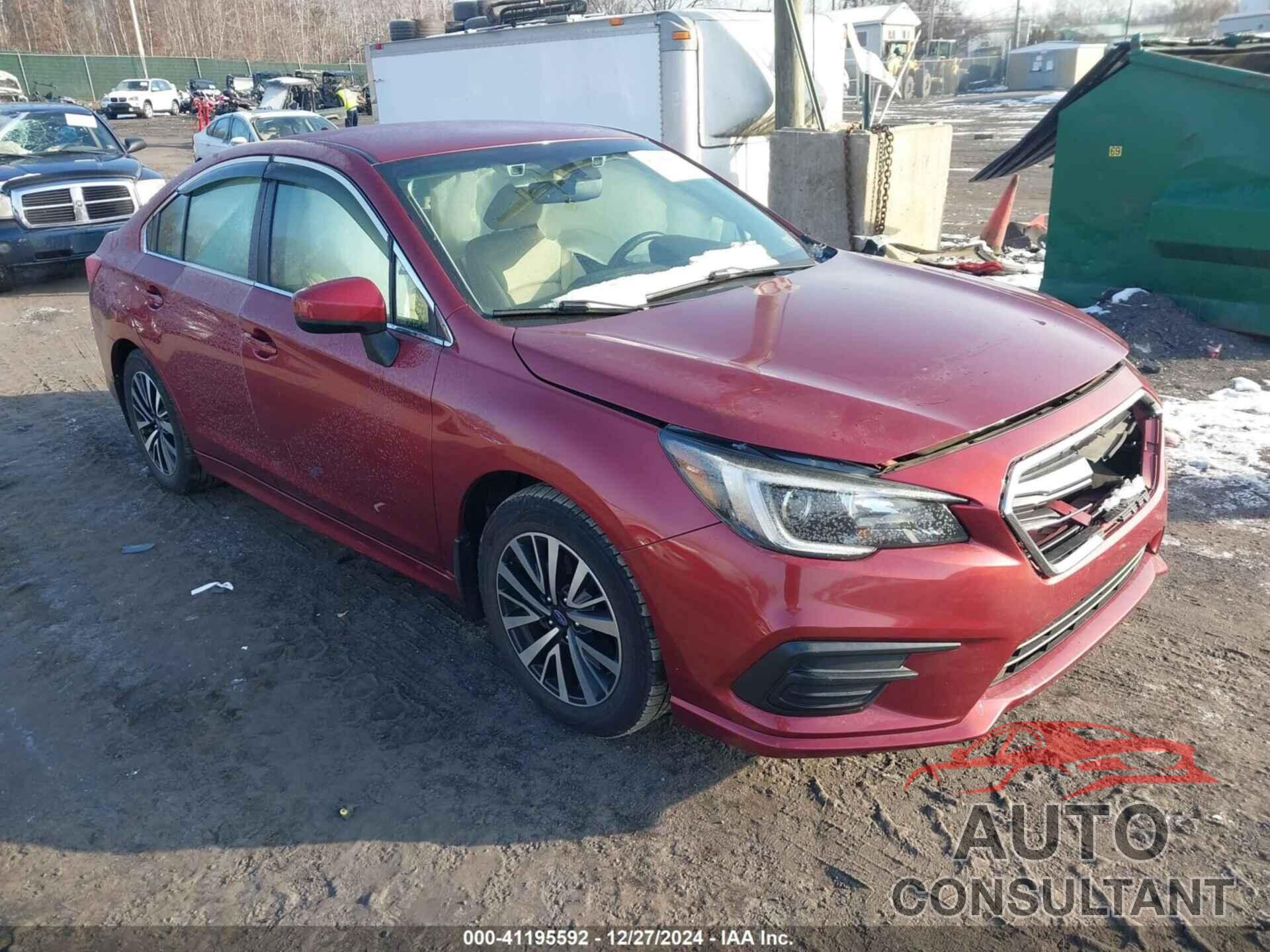 SUBARU LEGACY 2019 - 4S3BNAF68K3037360