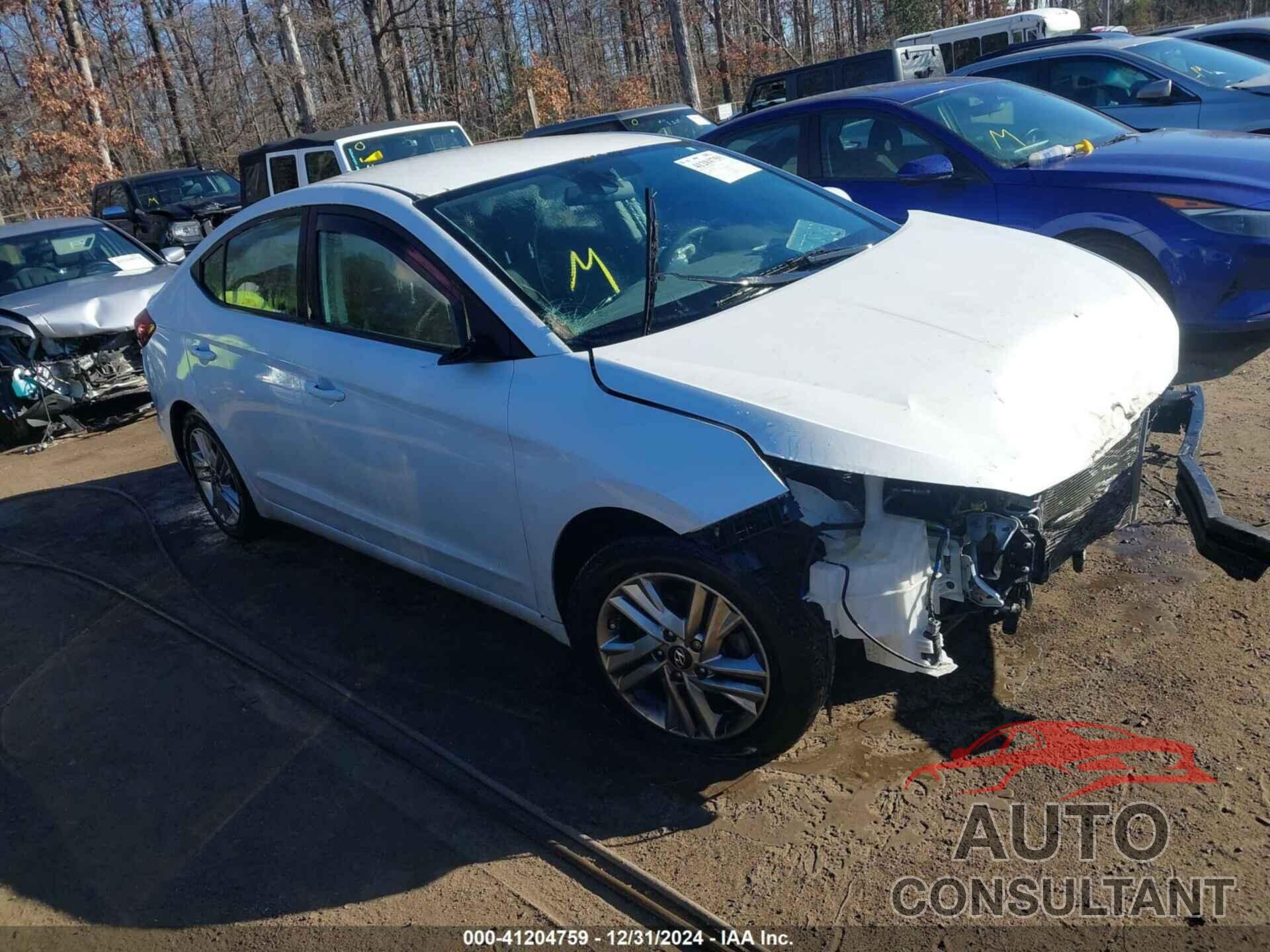 HYUNDAI ELANTRA 2019 - 5NPD84LF0KH478894