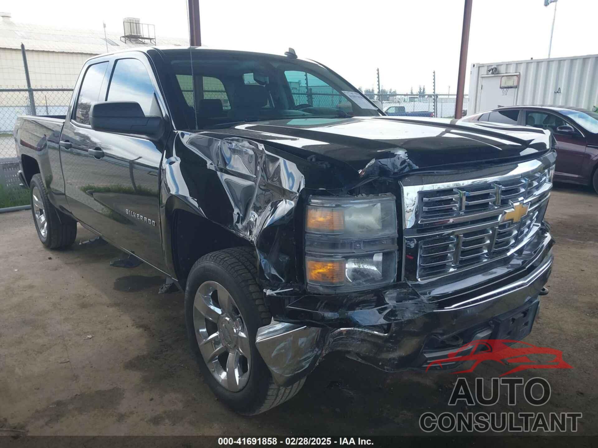 CHEVROLET SILVERADO 1500 2014 - 1GCVKREC5EZ325771