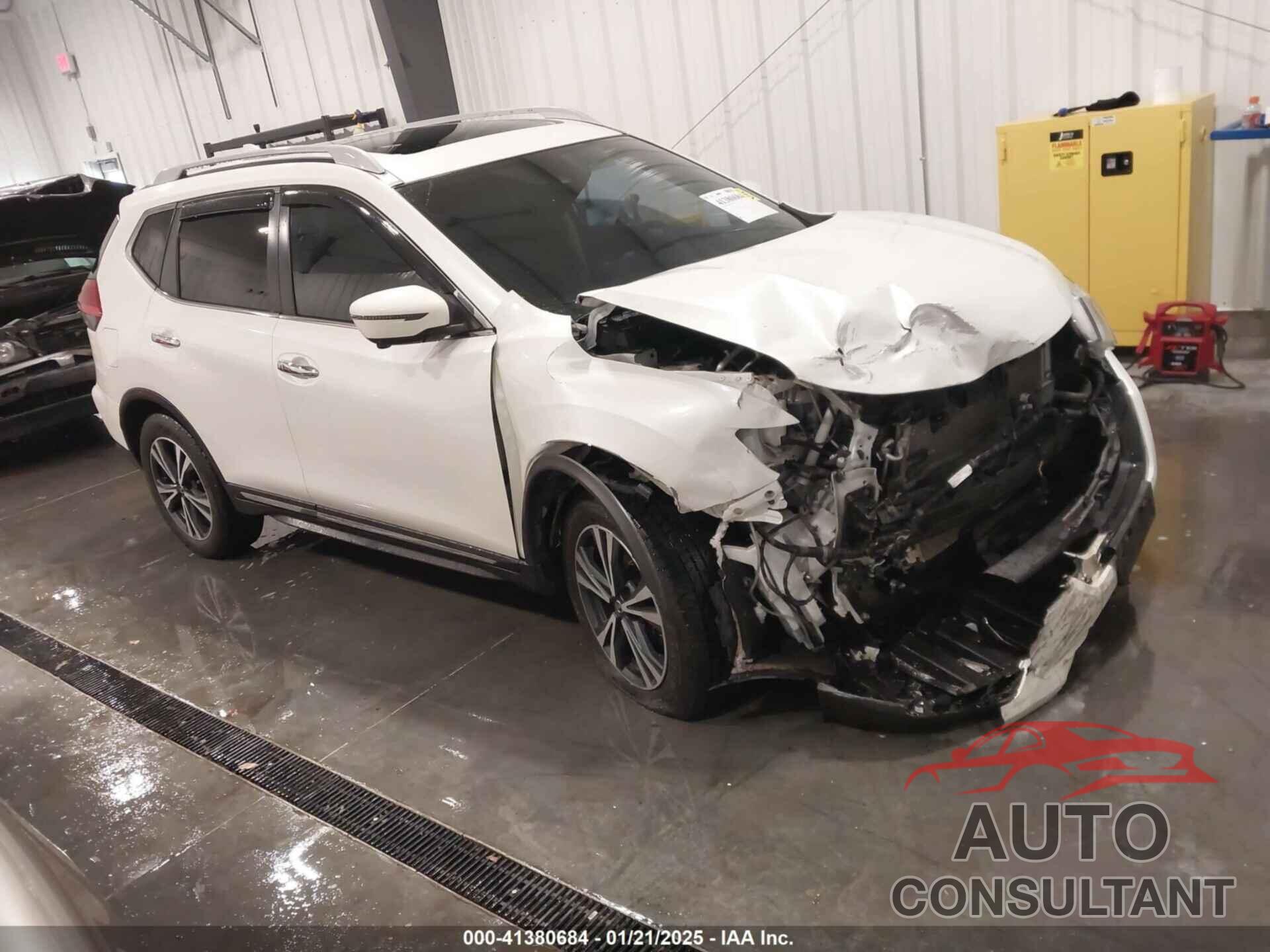 NISSAN ROGUE 2017 - 5N1AT2MV3HC810869