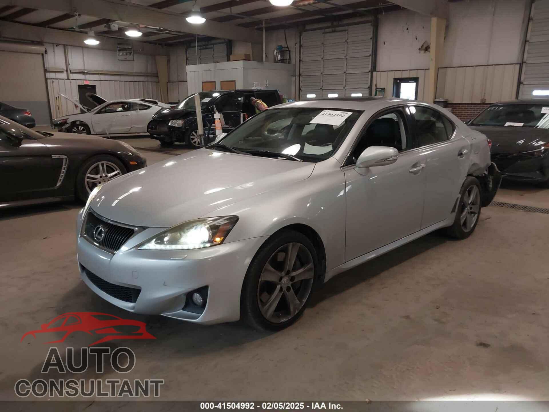 LEXUS IS 350 2012 - JTHBE5C23C5028675