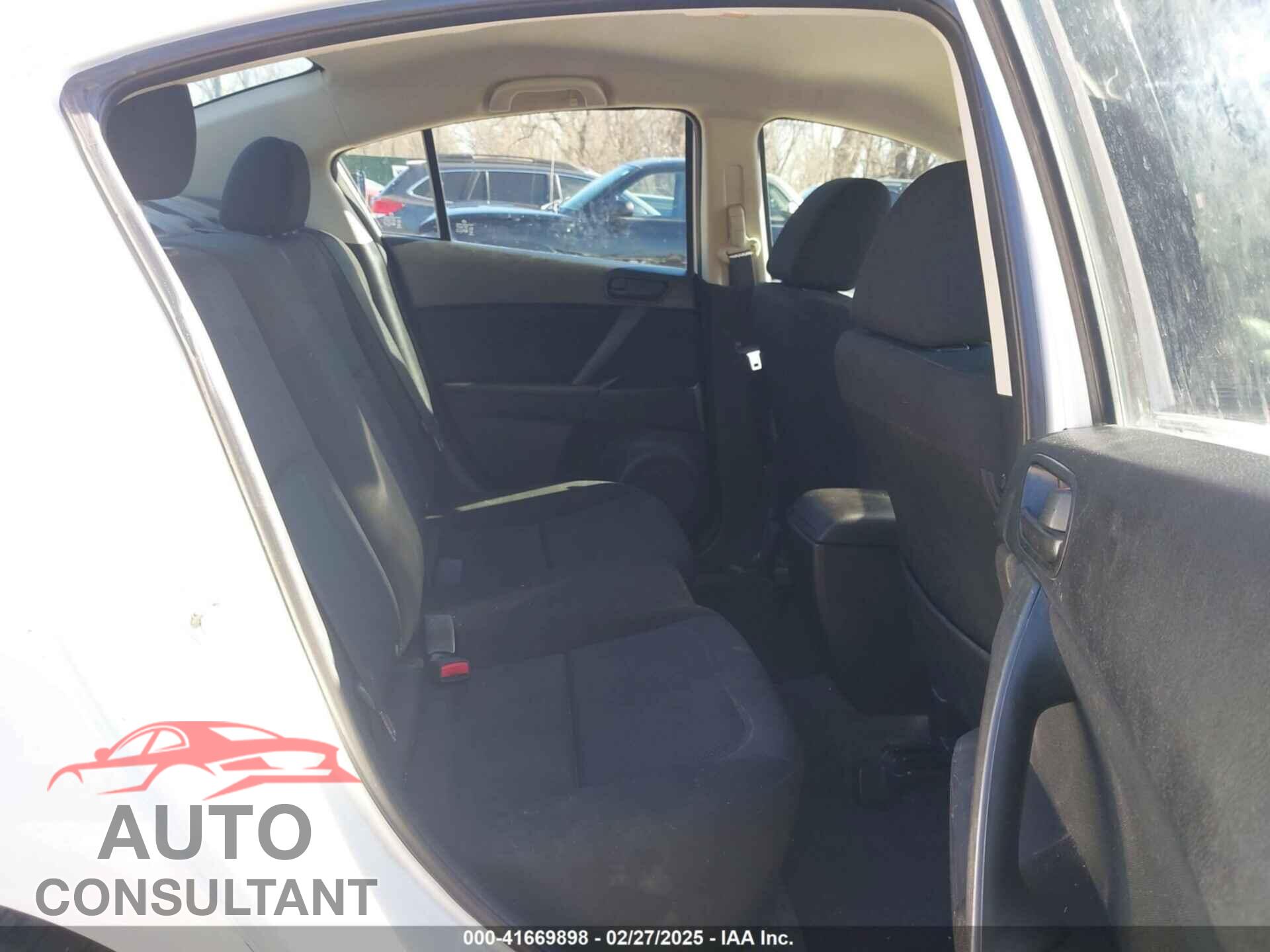 MAZDA MAZDA3 2011 - JM1BL1UF2B1408324