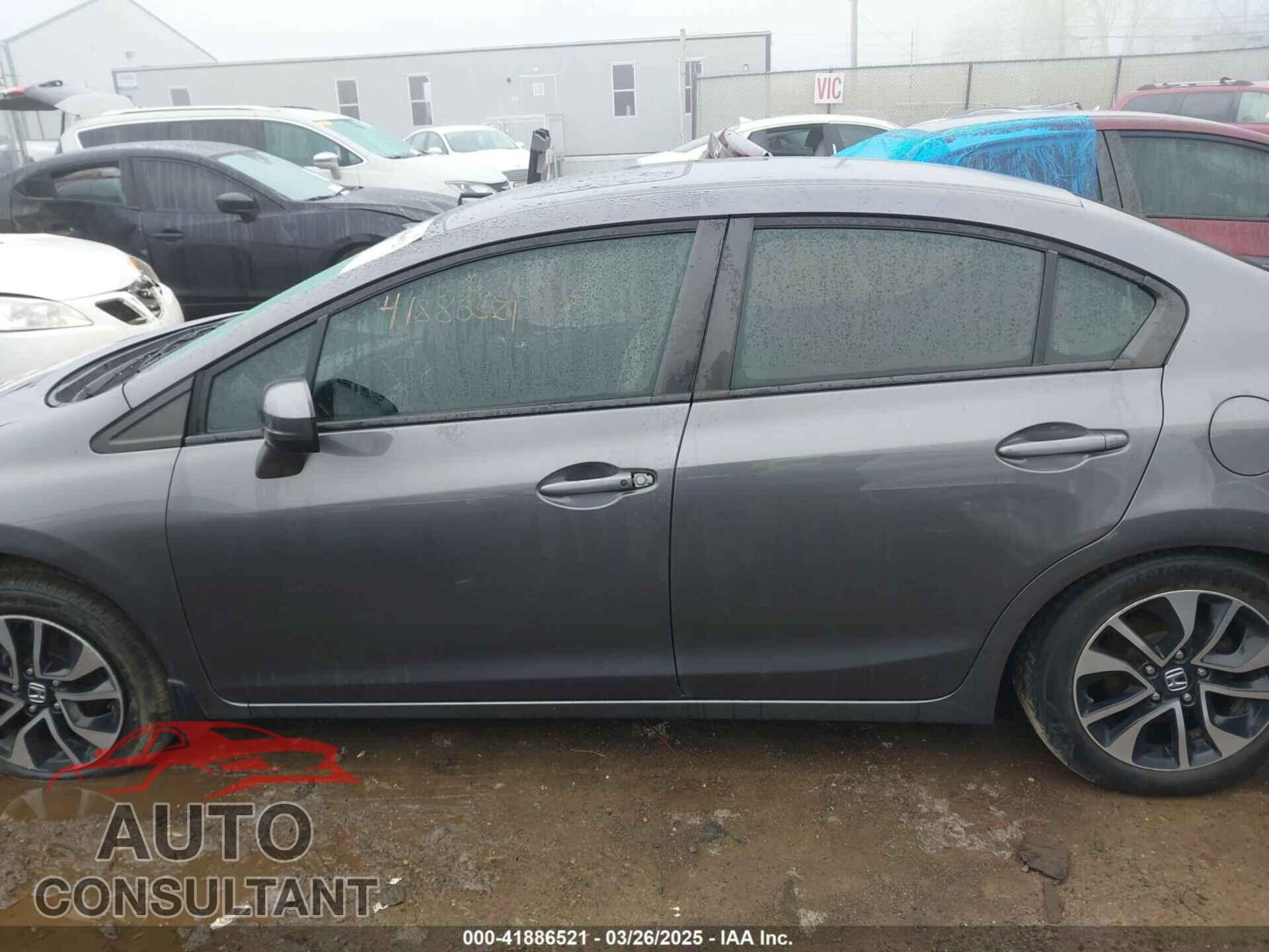 HONDA CIVIC 2015 - 19XFB2F82FE098400