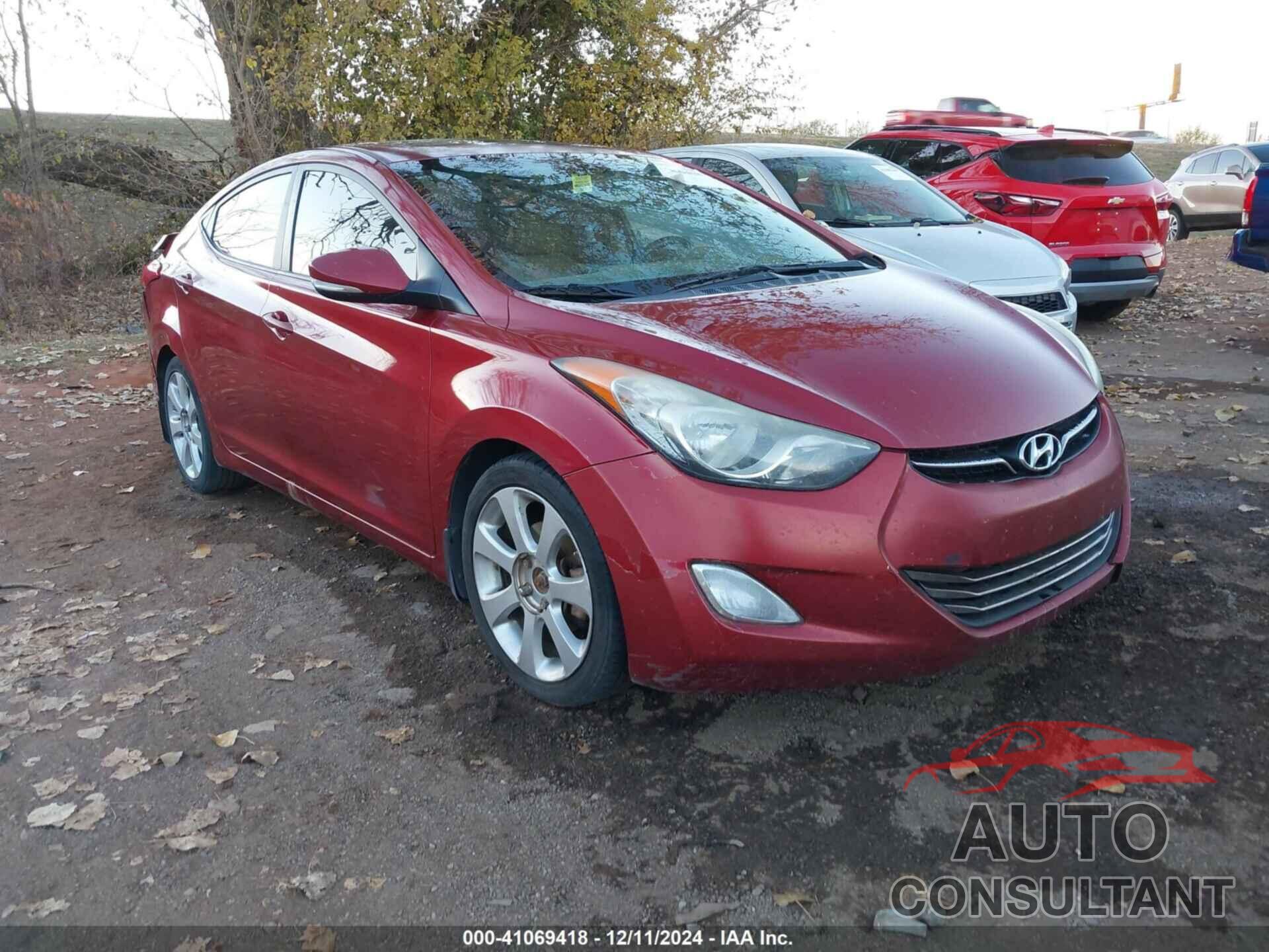 HYUNDAI ELANTRA 2013 - 5NPDH4AE4DH296600