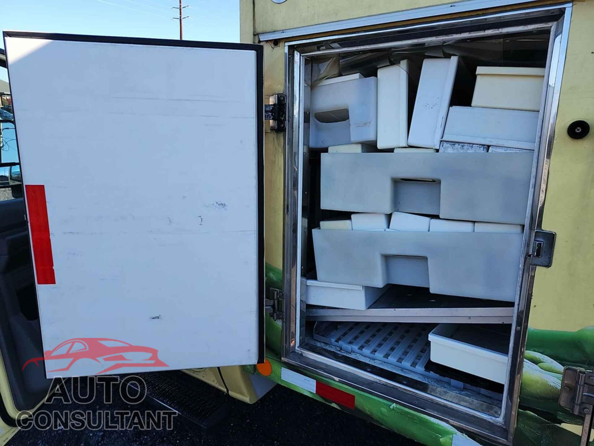 FORD ECONOLINE 2019 - 1FDXE4FS7KDC57700