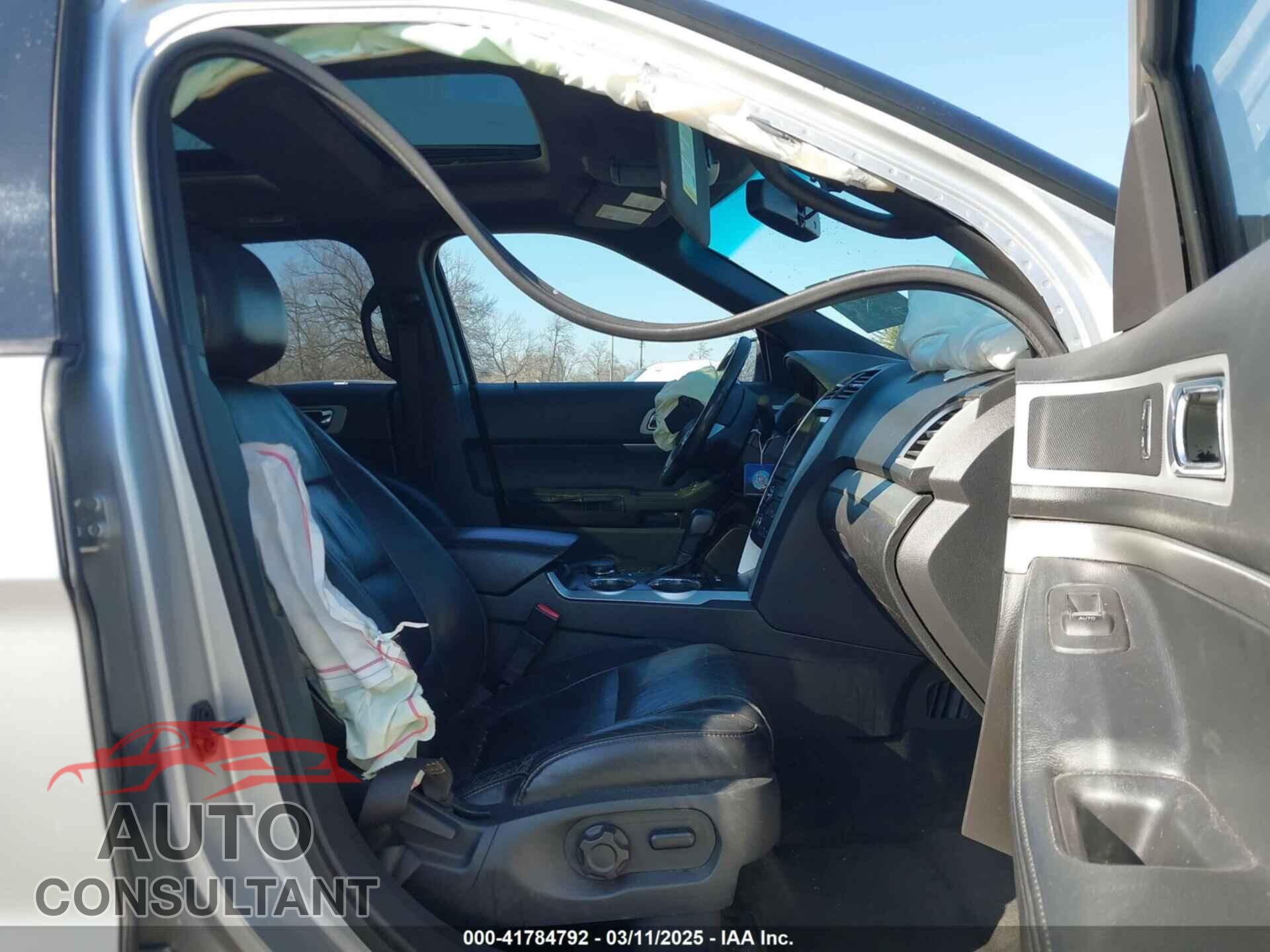 FORD EXPLORER 2011 - 1FMHK8D85BGA21377