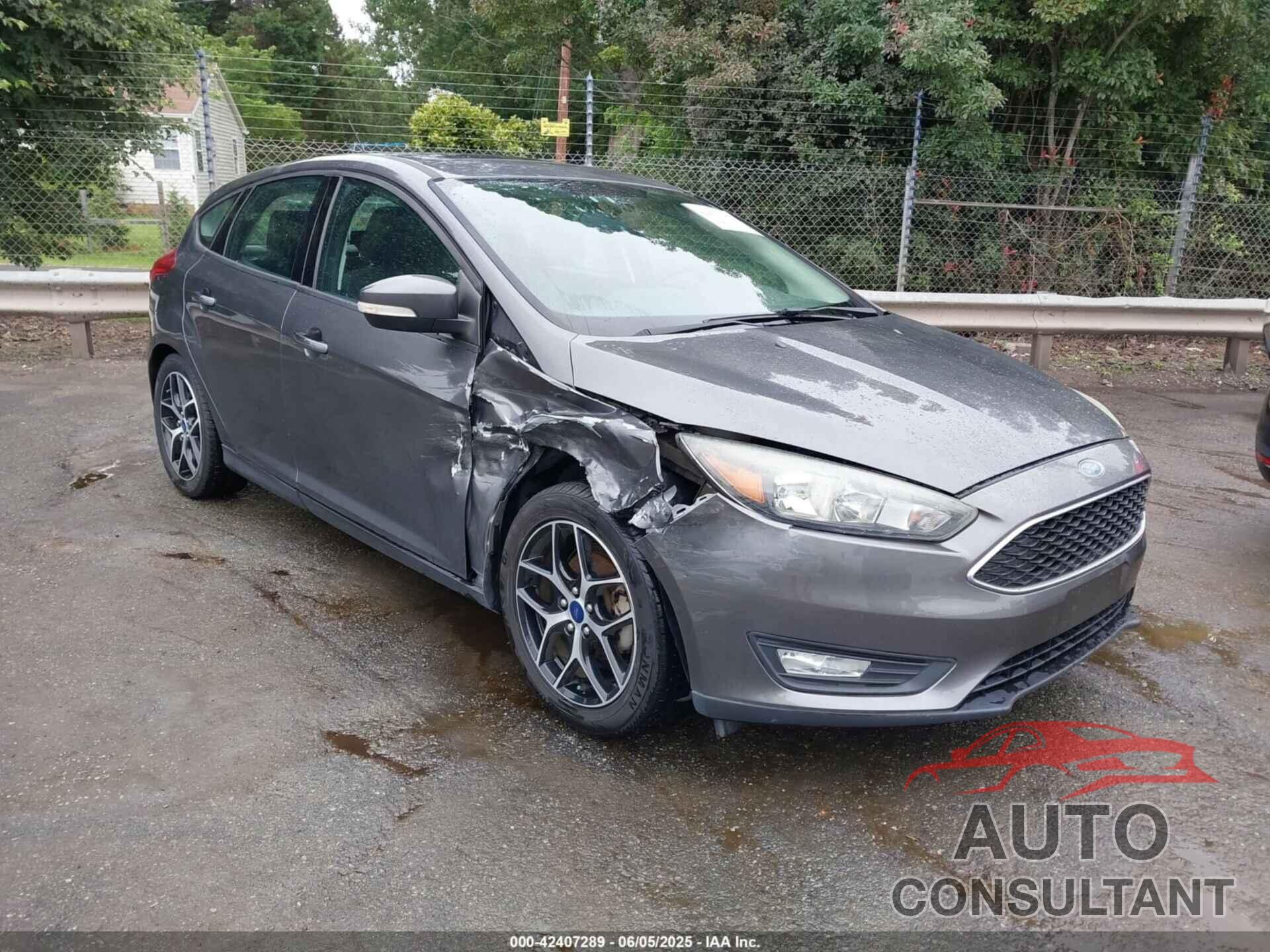 FORD FOCUS 2017 - 1FADP3M28HL252041