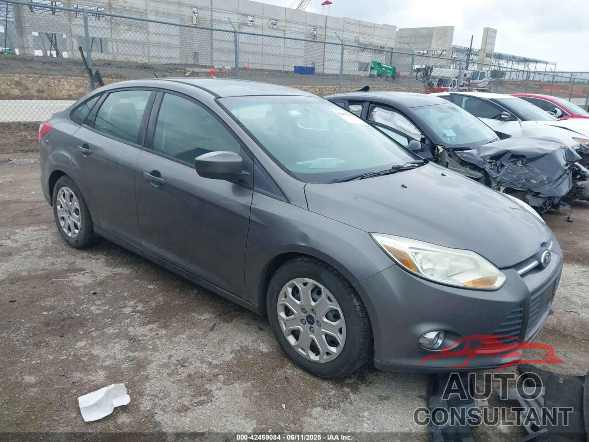 FORD FOCUS 2012 - 1FAHP3F2XCL430734