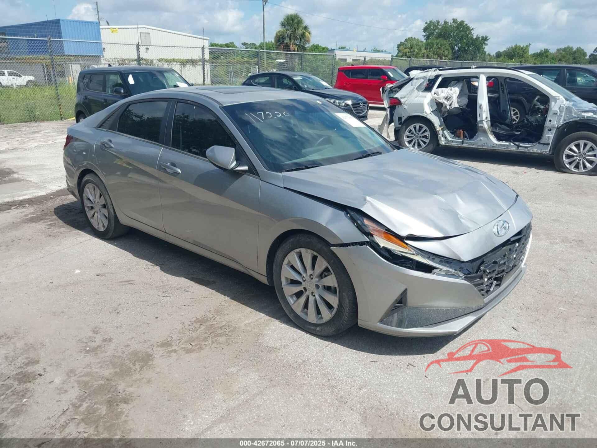 HYUNDAI ELANTRA 2023 - 5NPLP4AG4PH117220
