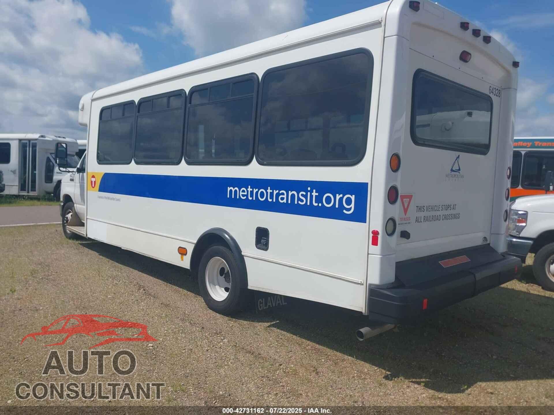 FORD E-450 CUTAWAY 2017 - 1FDFE4FS5HDC77724