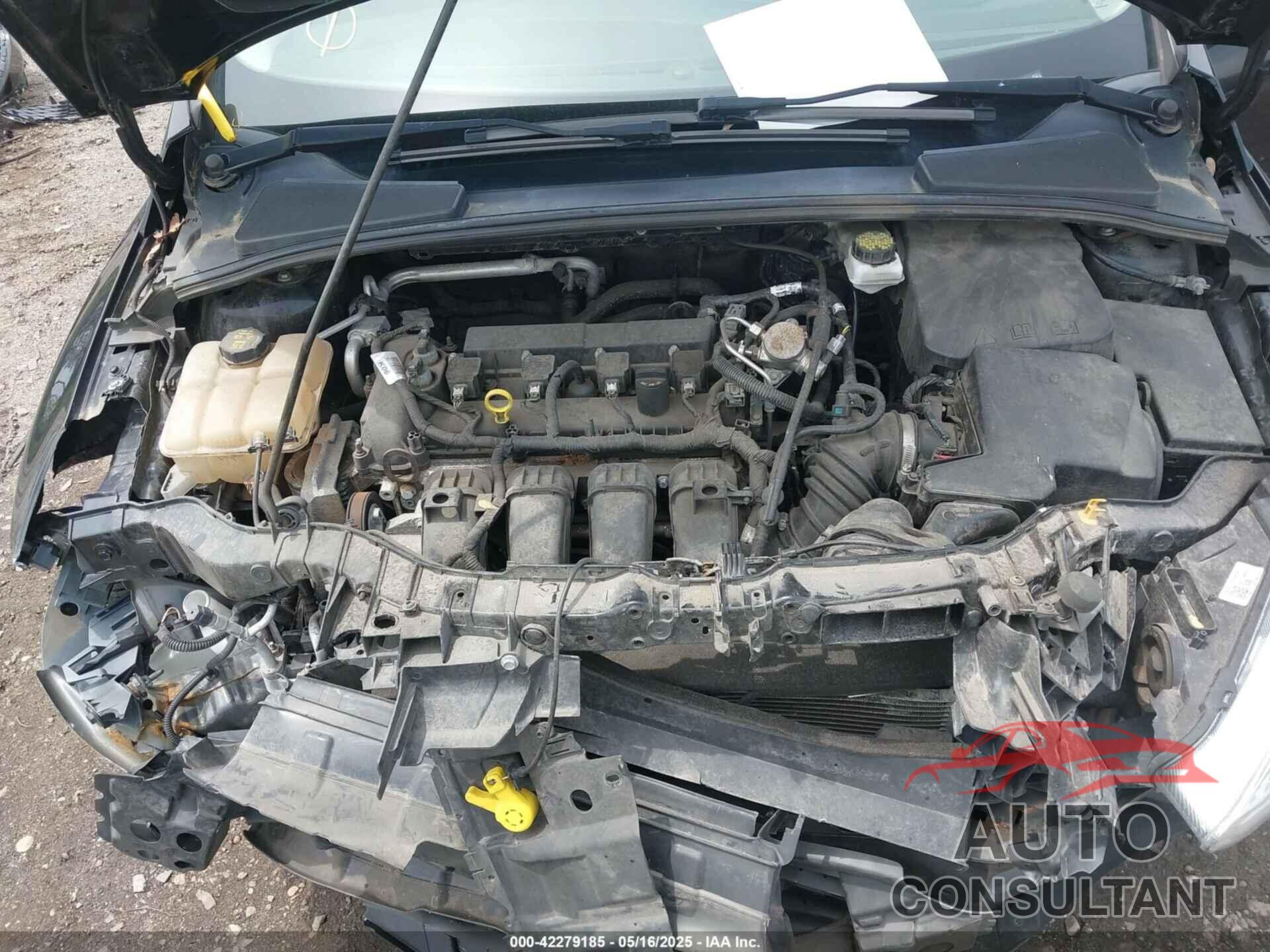 FORD FOCUS 2018 - 1FADP3F29JL231220