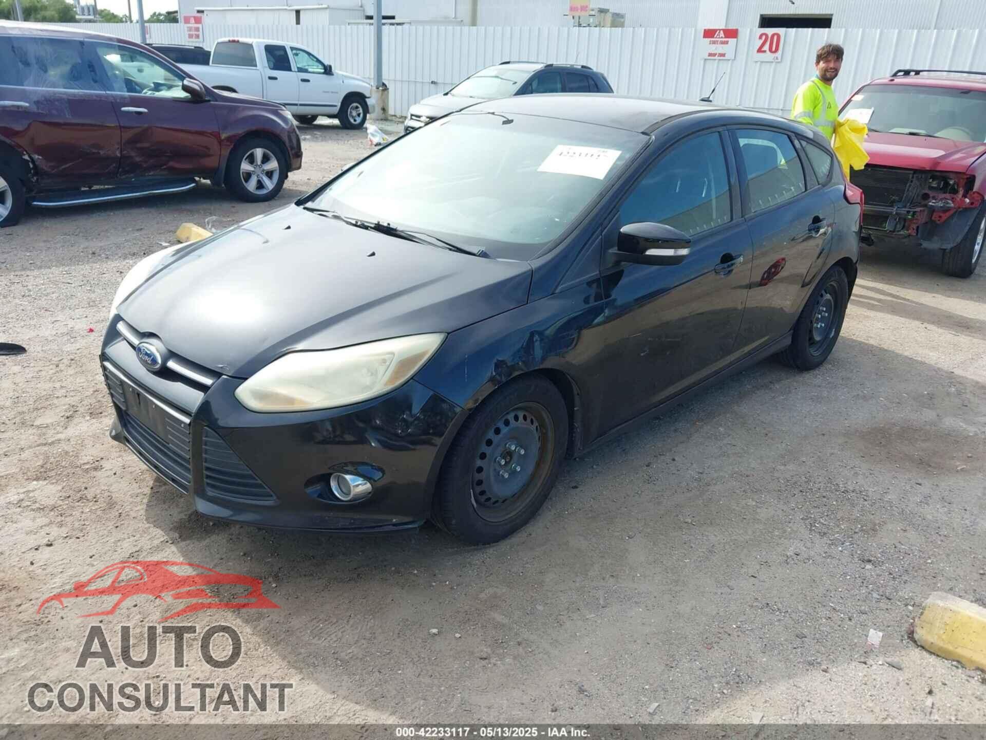 FORD FOCUS 2012 - 1FAHP3K25CL167218