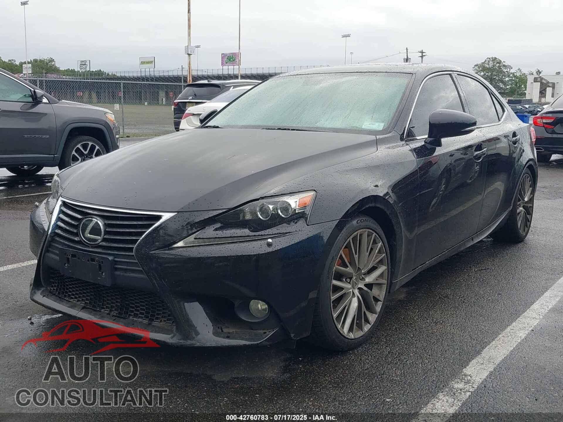 LEXUS IS 2014 - JTHCF1D26E5011784