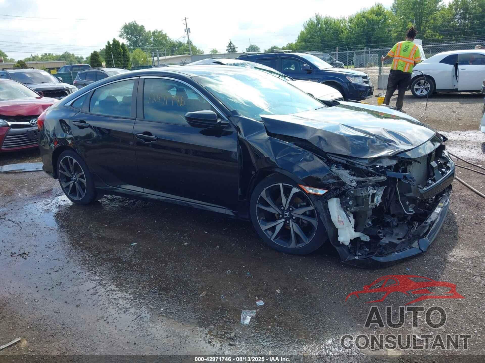HONDA CIVIC 2021 - 19XFC2F82ME003876