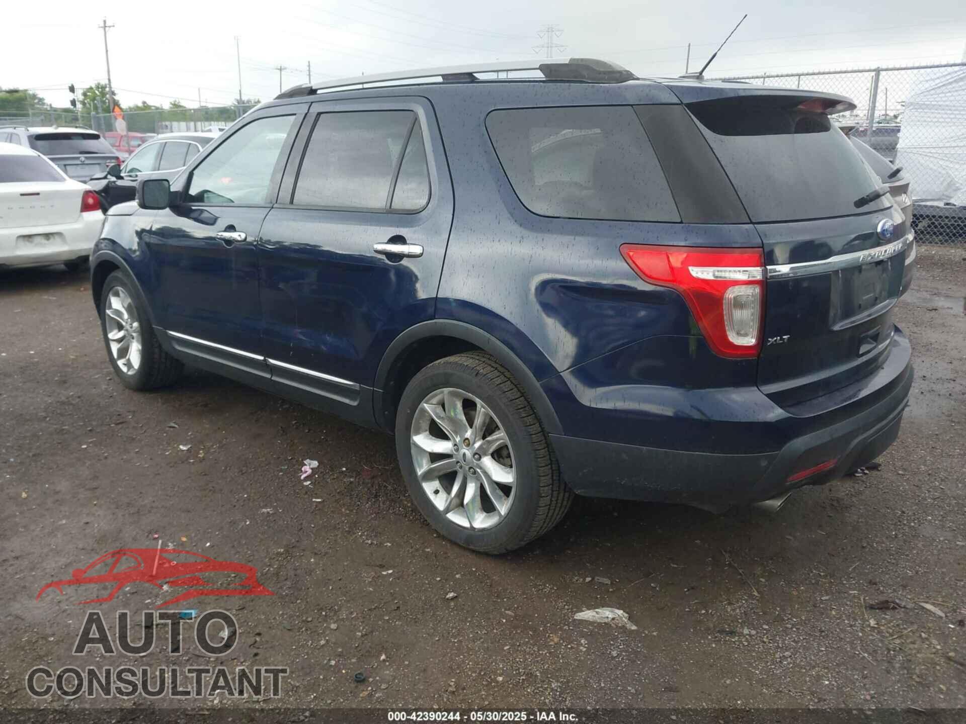 FORD EXPLORER 2011 - 1FMHK8D87BGA44658