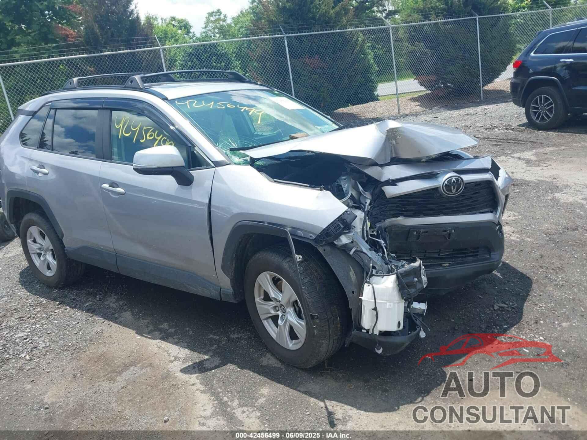 TOYOTA RAV4 2019 - JTMP1RFV1KD030509