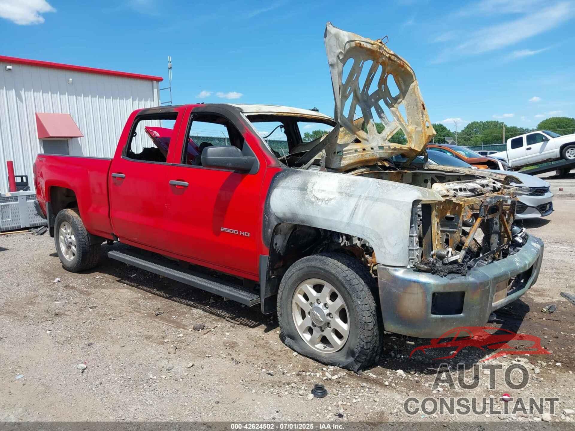 CHEVROLET SILVERADO 2500HD 2015 - 1GC1KVEG1FF158144