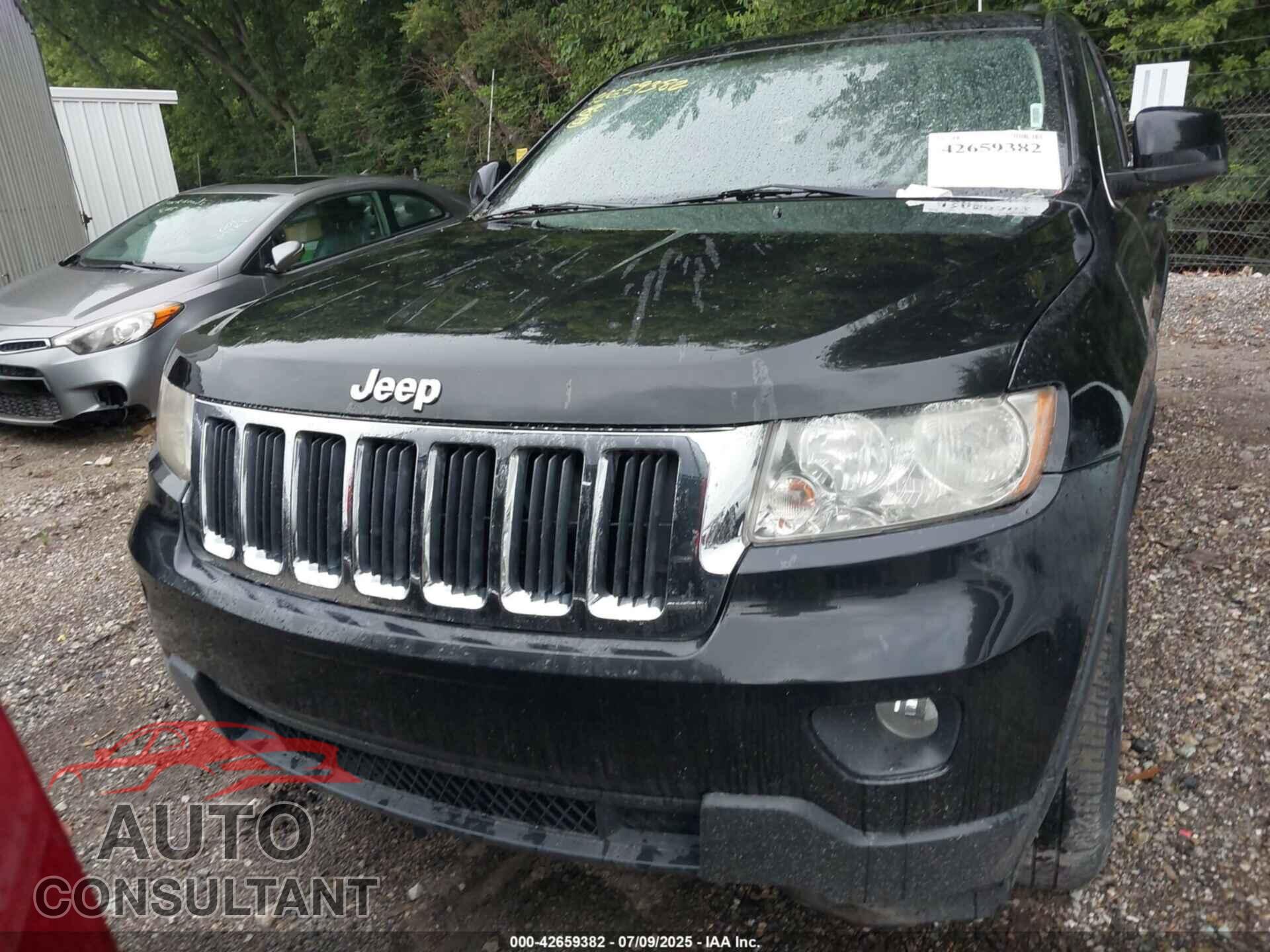 JEEP GRAND CHEROKEE 2013 - 1C4RJFAG8DC558024