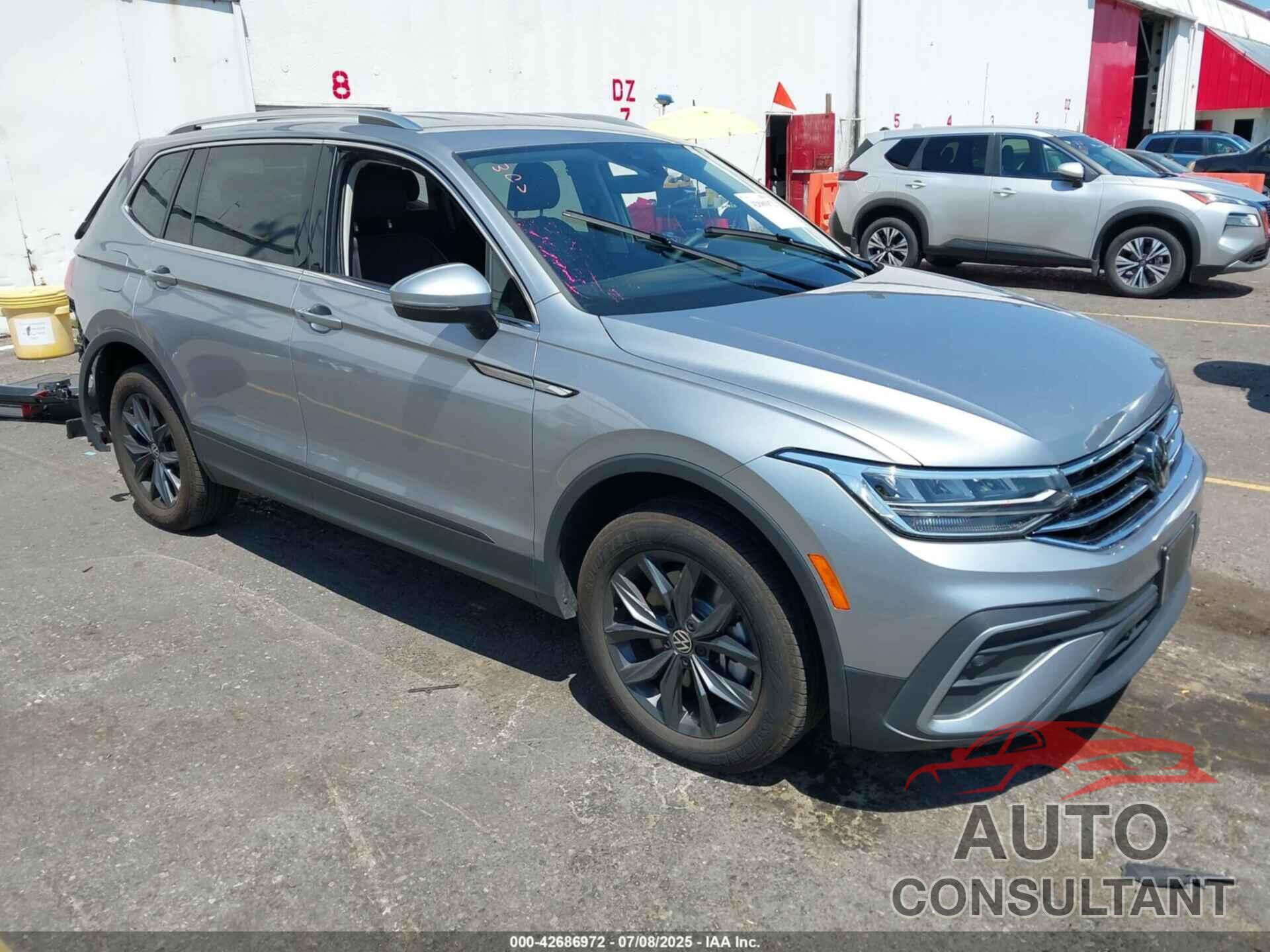 VOLKSWAGEN TIGUAN 2024 - 3VV2B7AX6RM149564