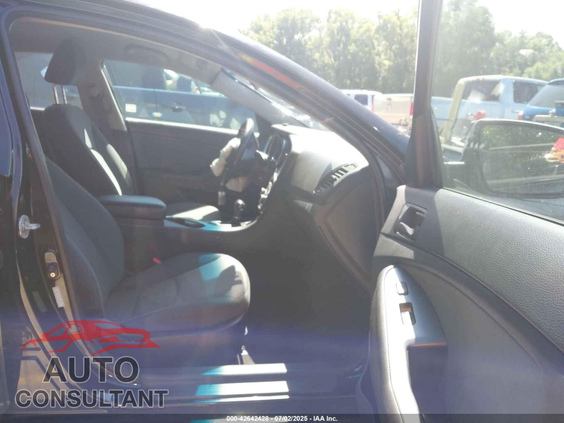 KIA OPTIMA 2015 - KNAGM4A77F5659143