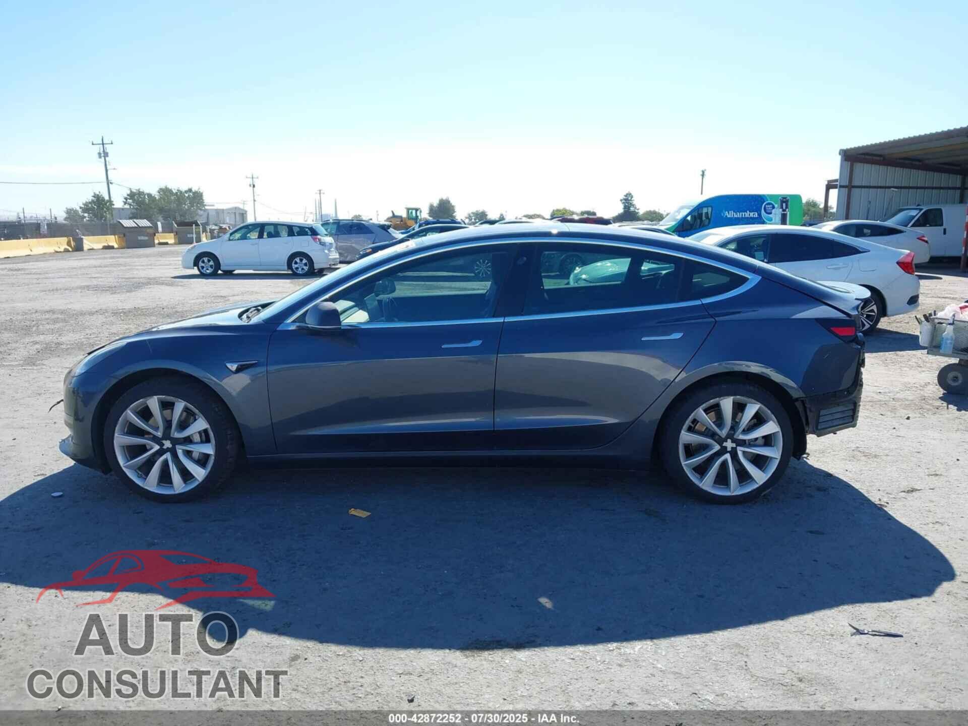 TESLA MODEL 3 2018 - 5YJ3E1EA8JF024006