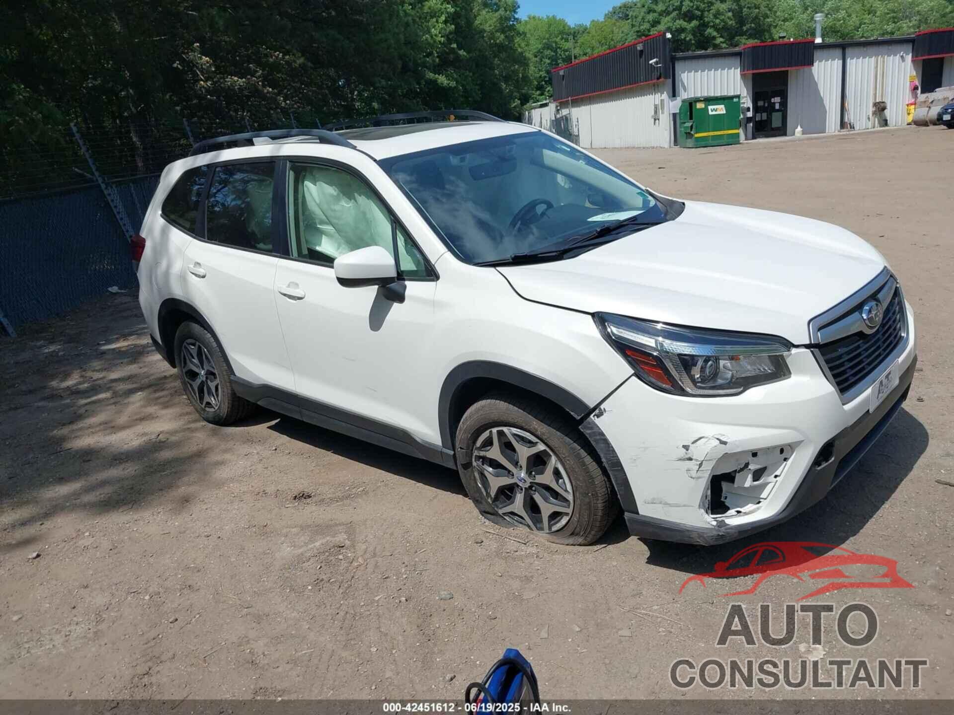 SUBARU FORESTER 2019 - JF2SKAEC8KH515703