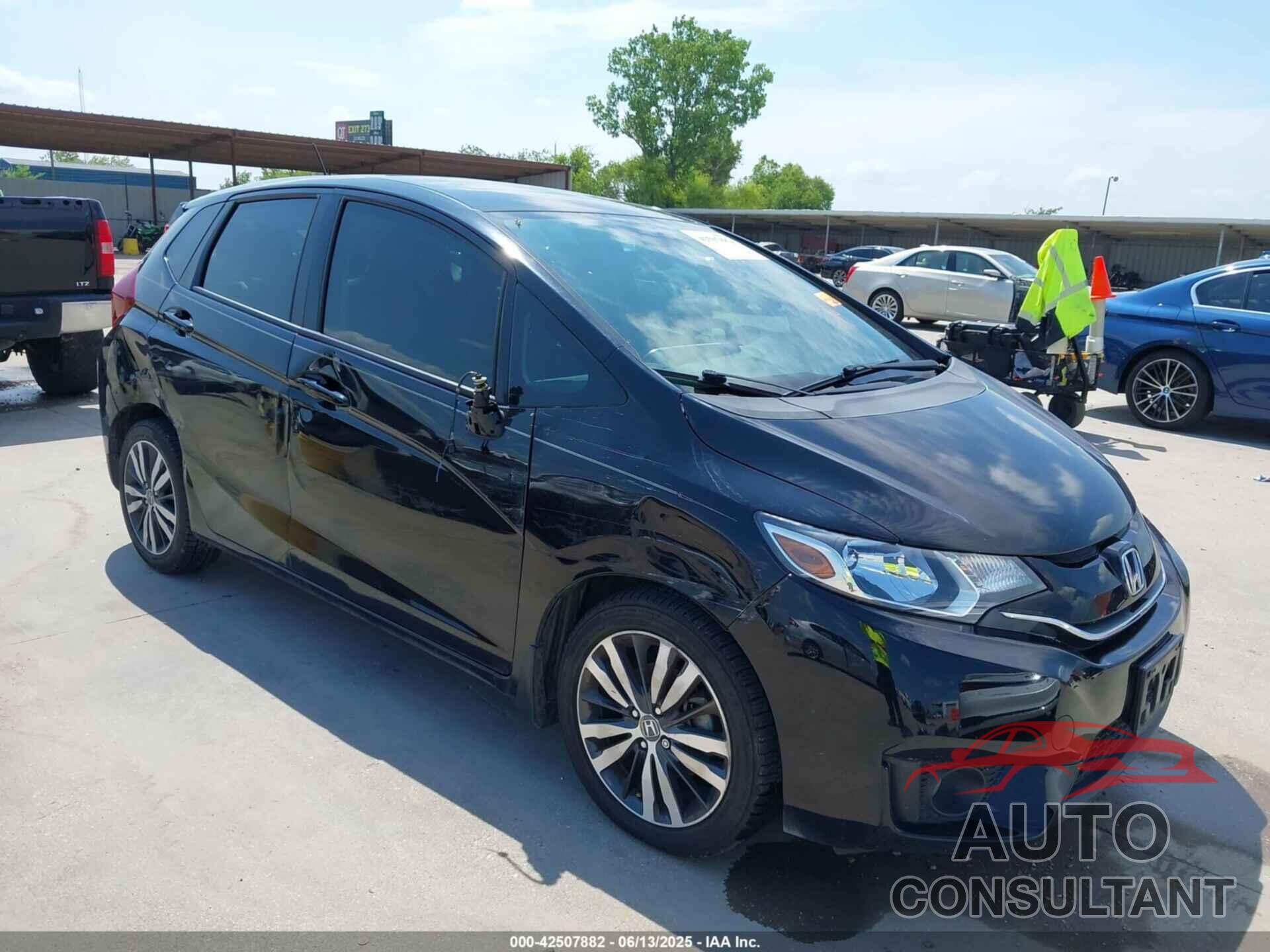 HONDA FIT 2017 - 3HGGK5H73HM712844
